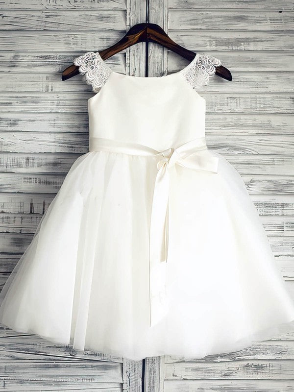 Chic Scoop Neck Lace Satin Tulle Ball Flower Girl Dresses Gown with Sashe