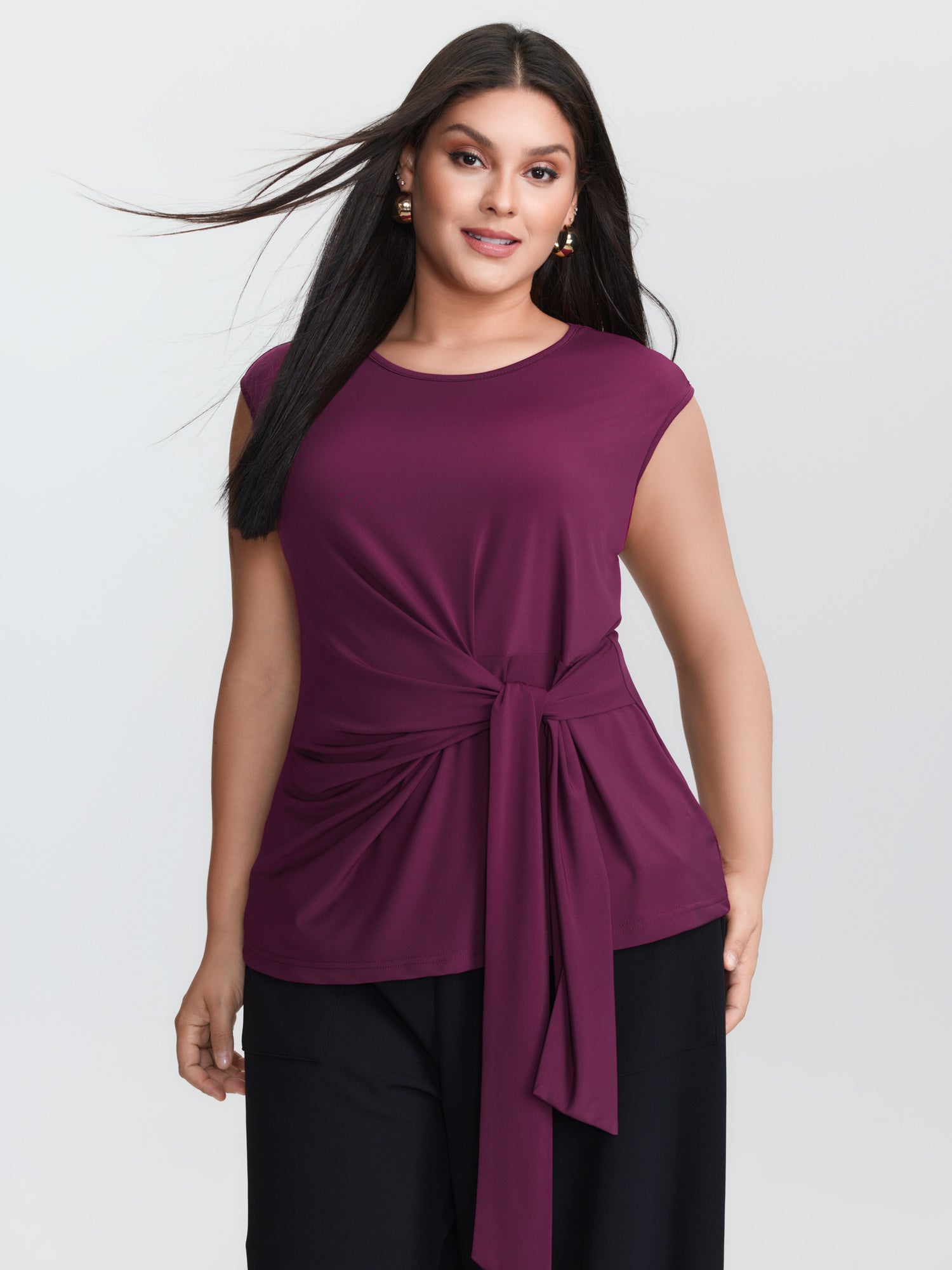 Ruched Side Knotted Plain Knit Top