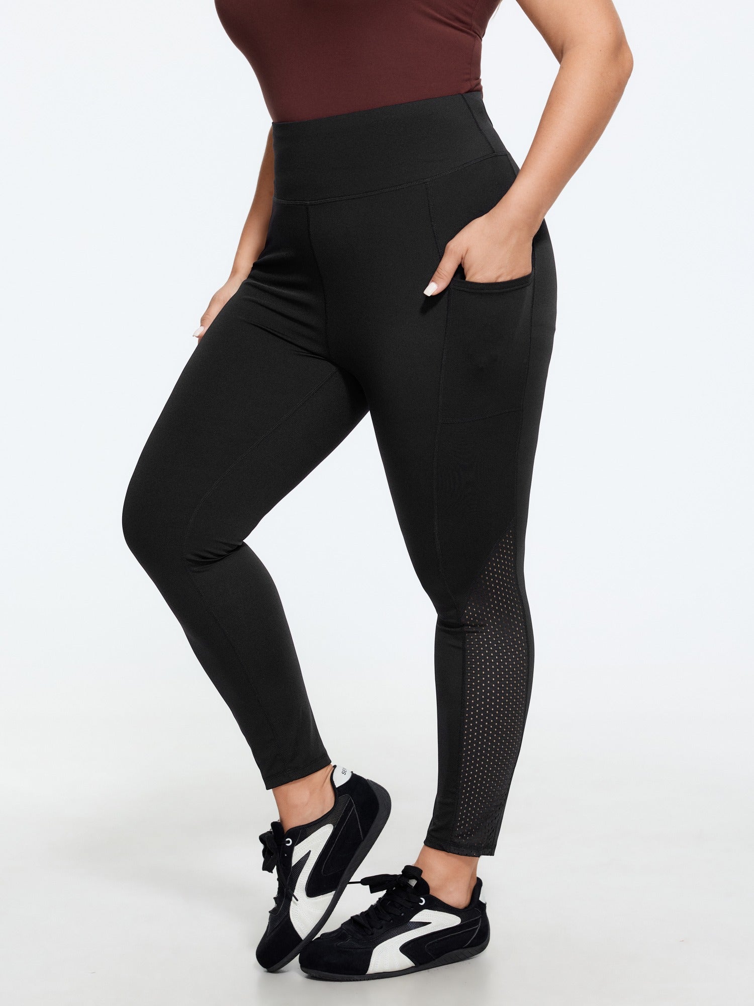 Stretch Cut Out Hem Pocket Leggings