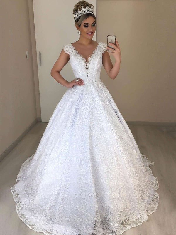 Fashionable Lace Sweep Train Sleeveless Lace Ball Gown Wedding Dresses with Appliques