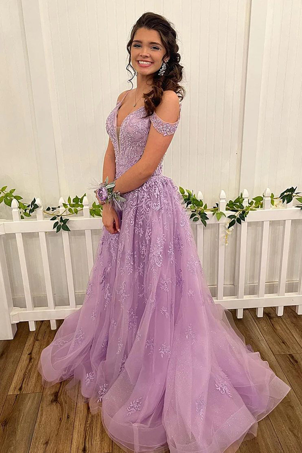 Lilac Off-the-Shoulder A-Line Prom Dress with Elegant Appliques