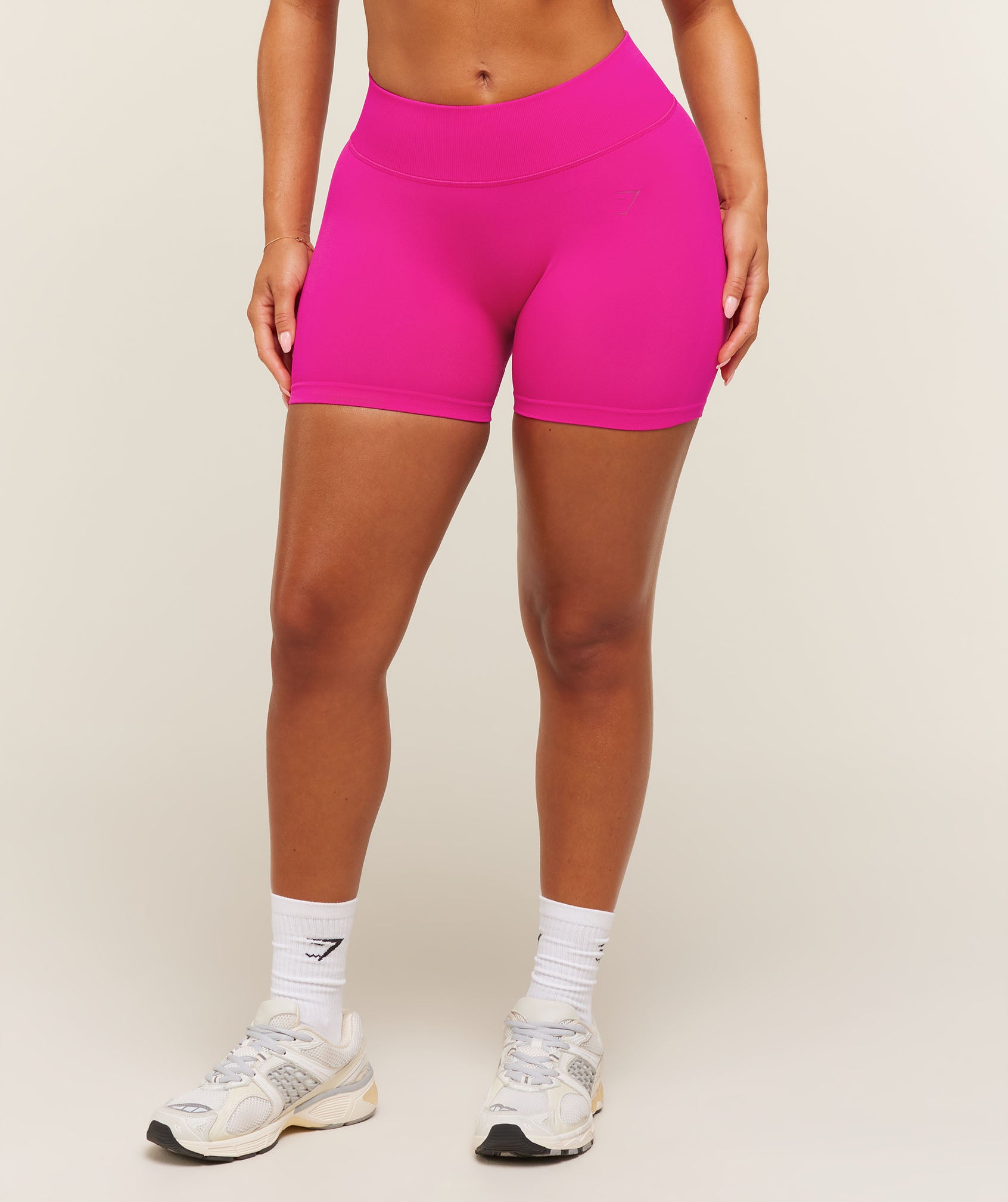 Gymshark Lift Seamless 2.0 Mid-Rise Shorts - Super-Set Pink