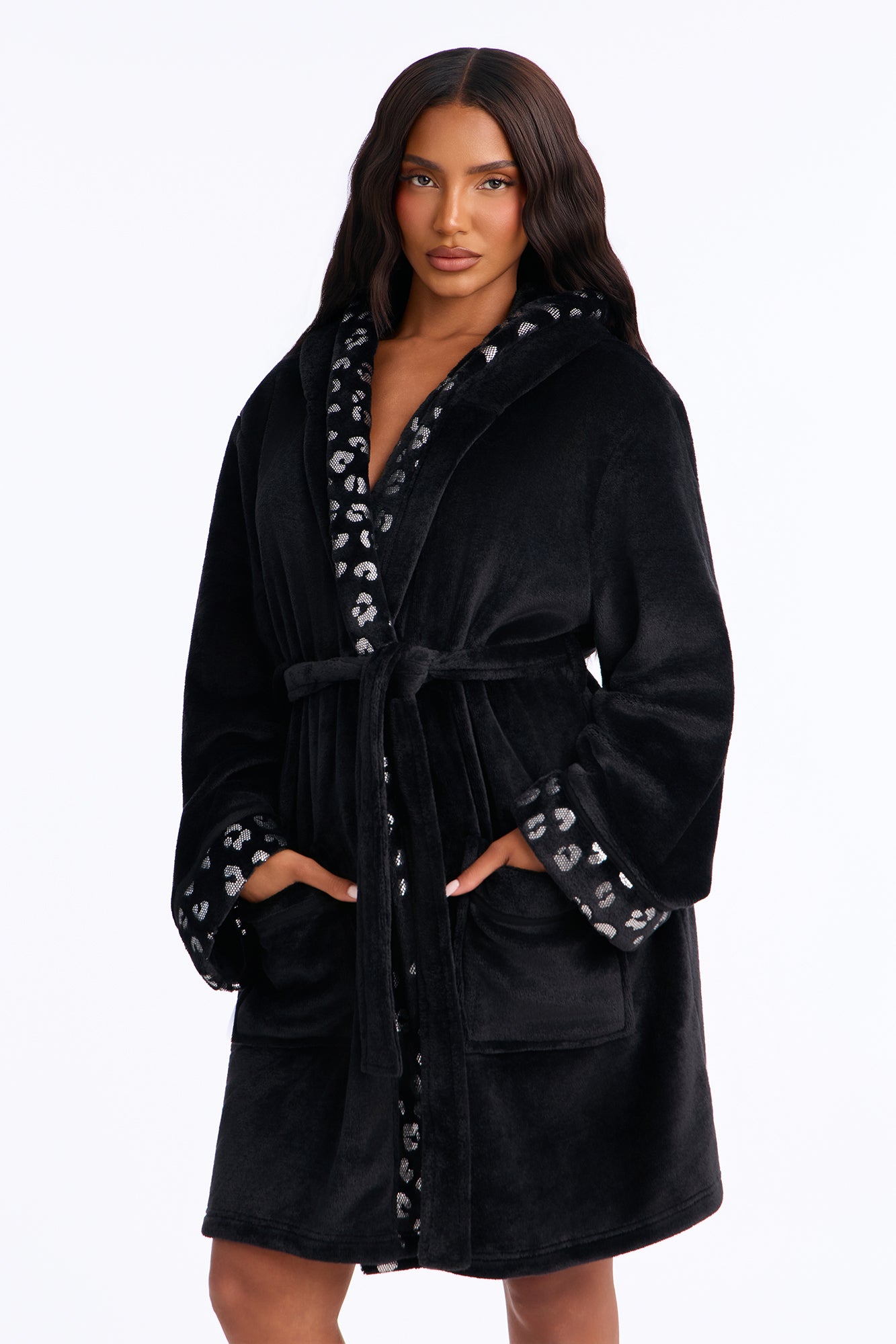 My Aura Hooded Contrast Trim Plush Robe - Black