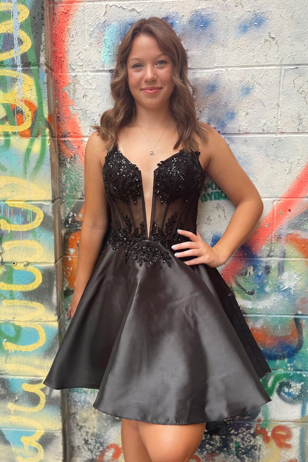 Glitter Black A-Line Satin Short Homecoming Dress/Mini Dress with Appliques