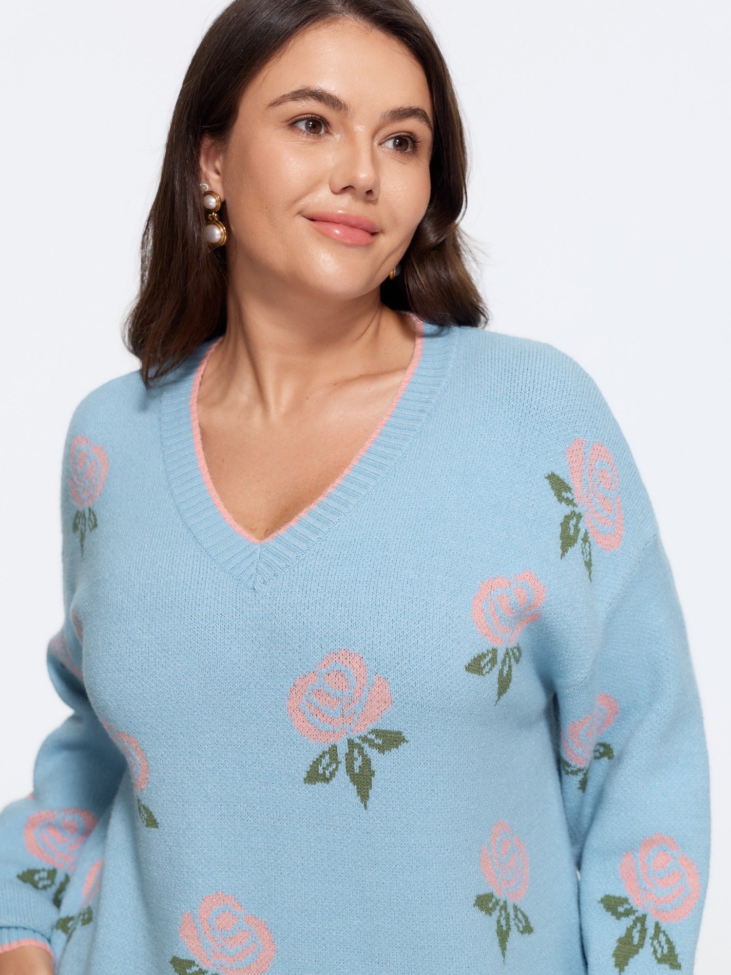Supersoft Floral Rose Jacquard V Neck Pullover