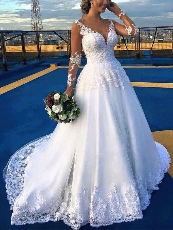 Elegant Ball Gown V-Neck Long Sleeves Tulle Chapel Train Wedding Dresses