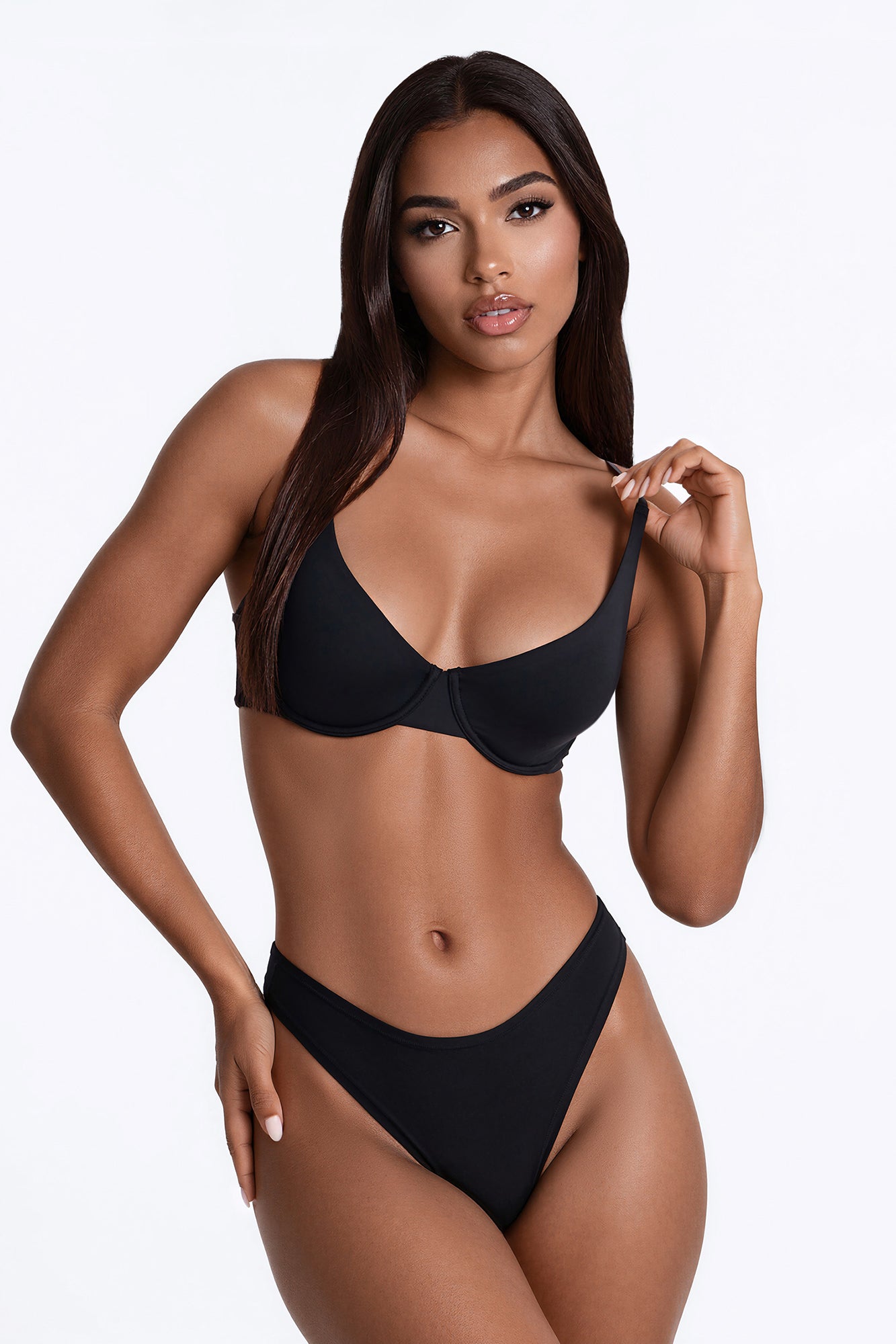 Soft Fit Smoothing Microfiber Minimizer Bra - Black