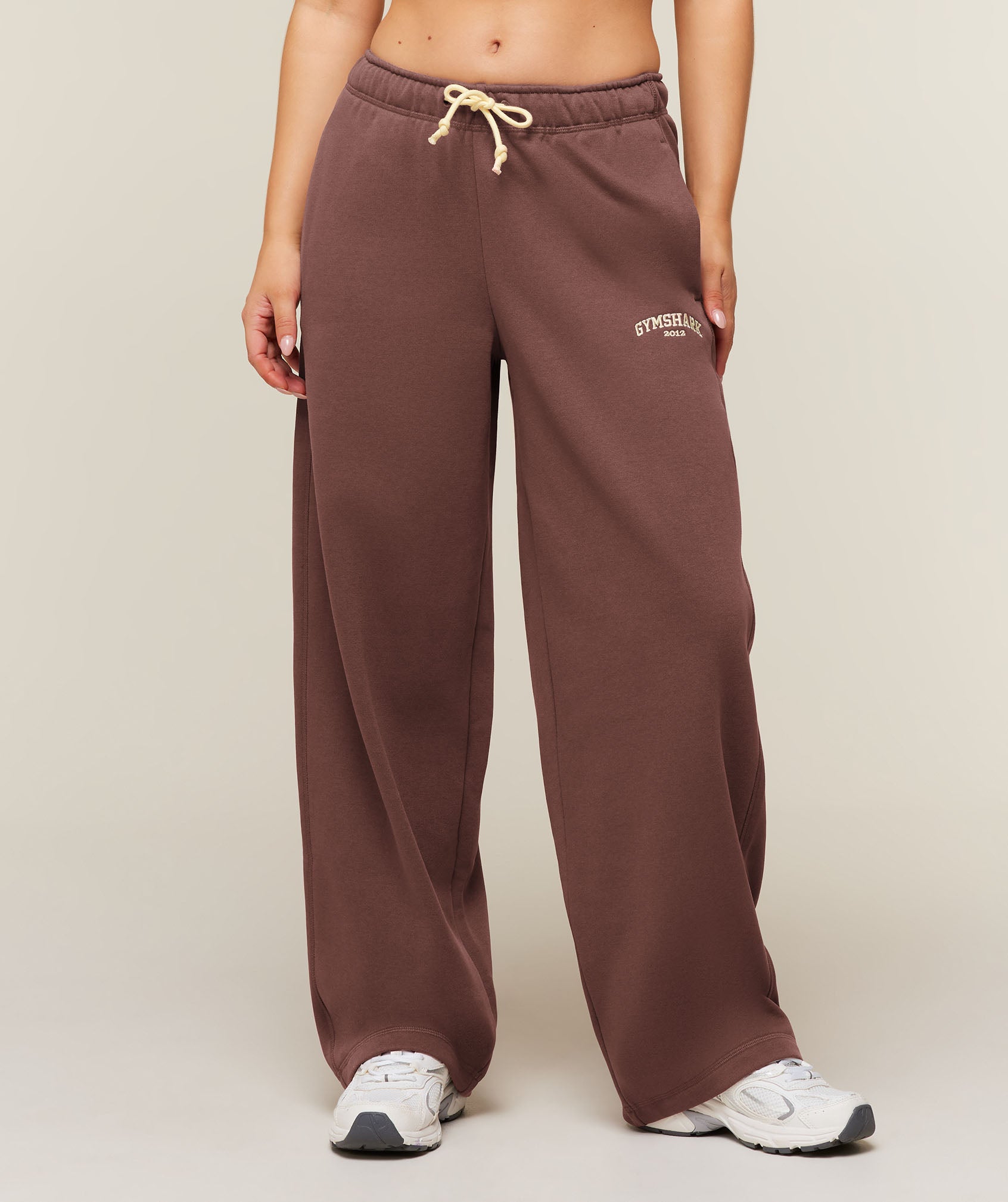 Gymshark Cosy Luxe Campus Pants Short - Espresso Brown