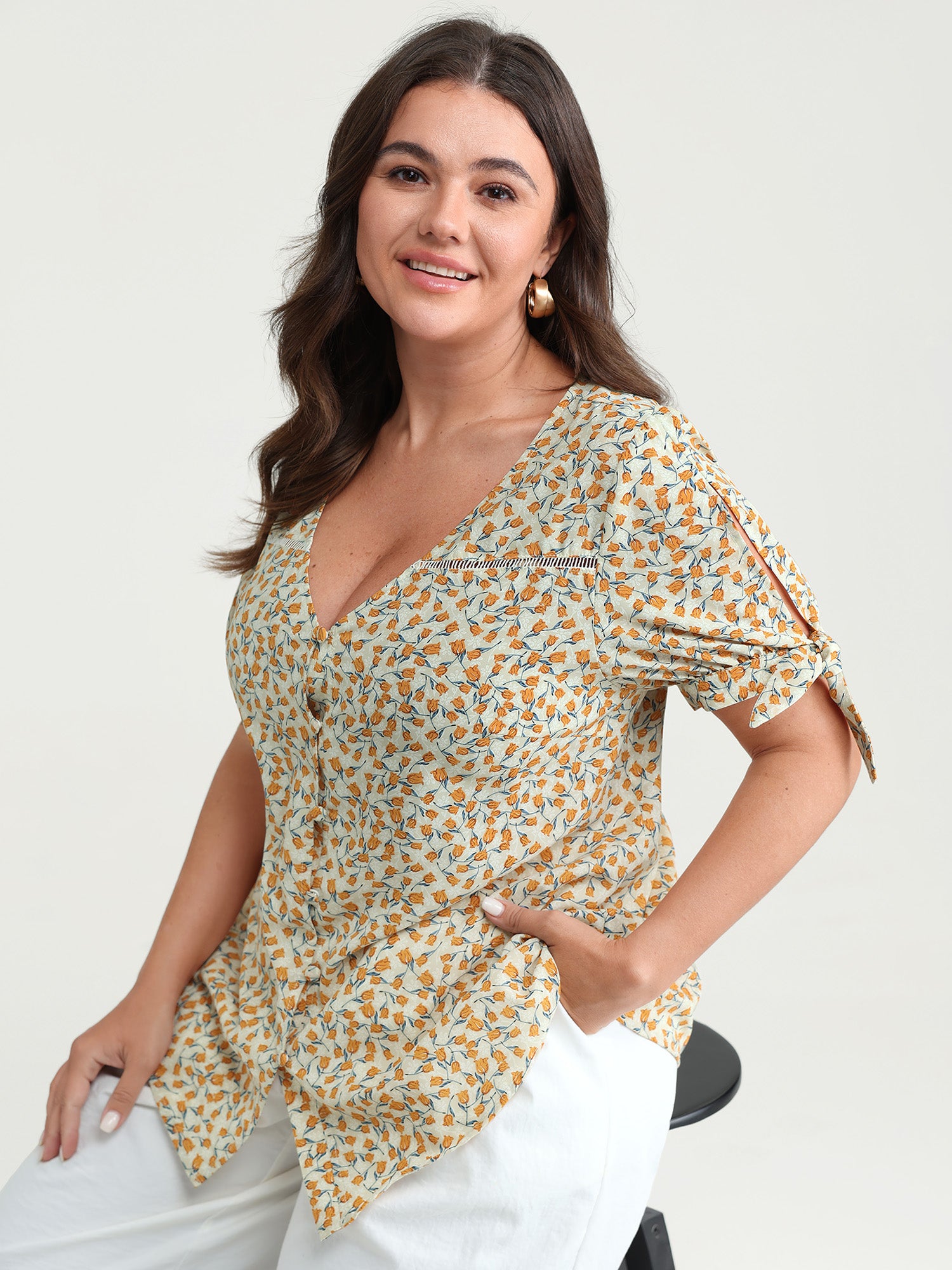 Micro Floral Print Lace Trim Blouse