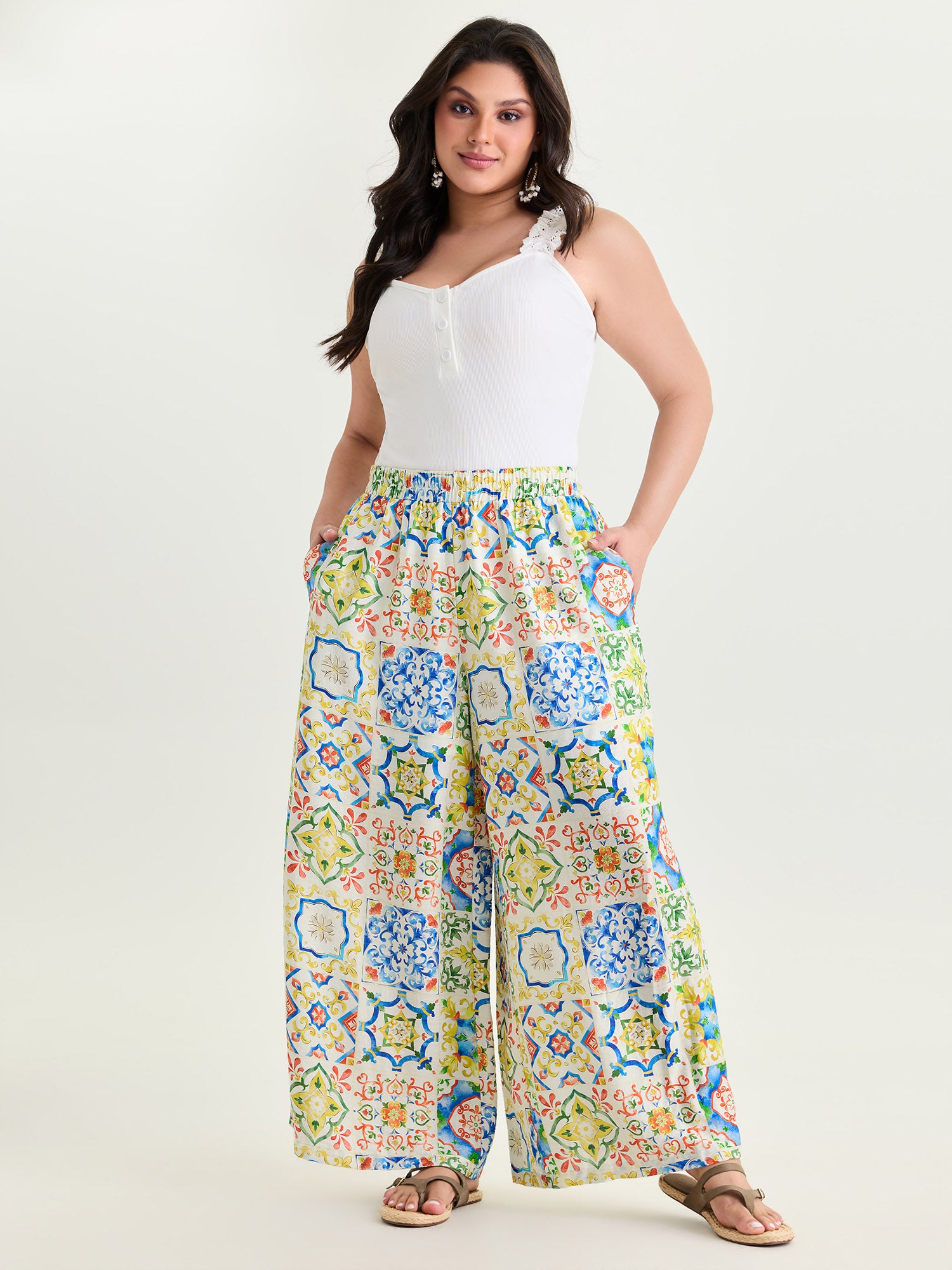 Supersoft Floral Patchwork Print Pockets Pants
