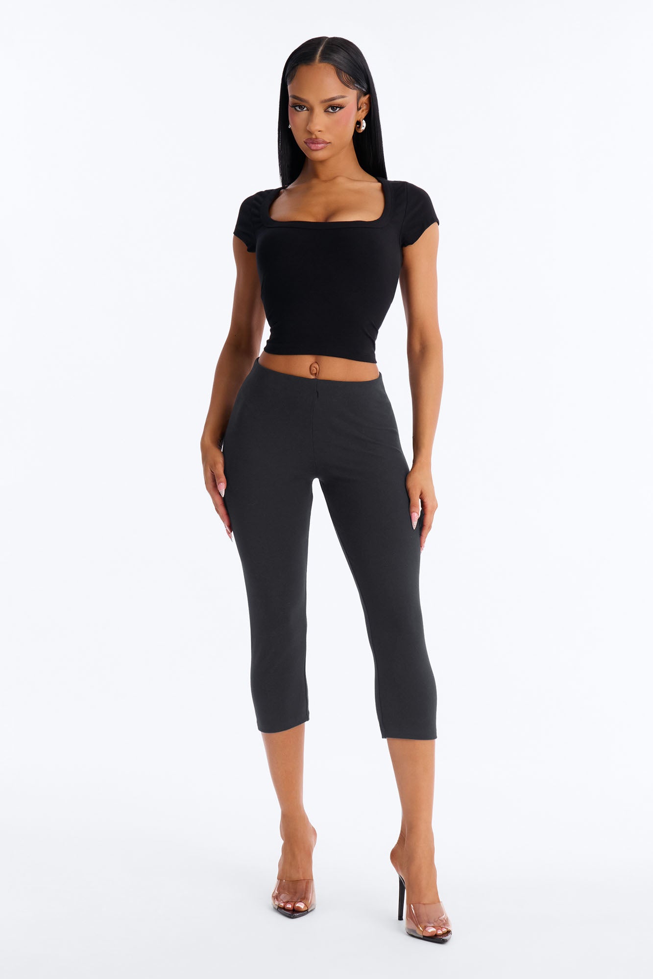 Quinn Low Rise Capri Legging - Charcoal
