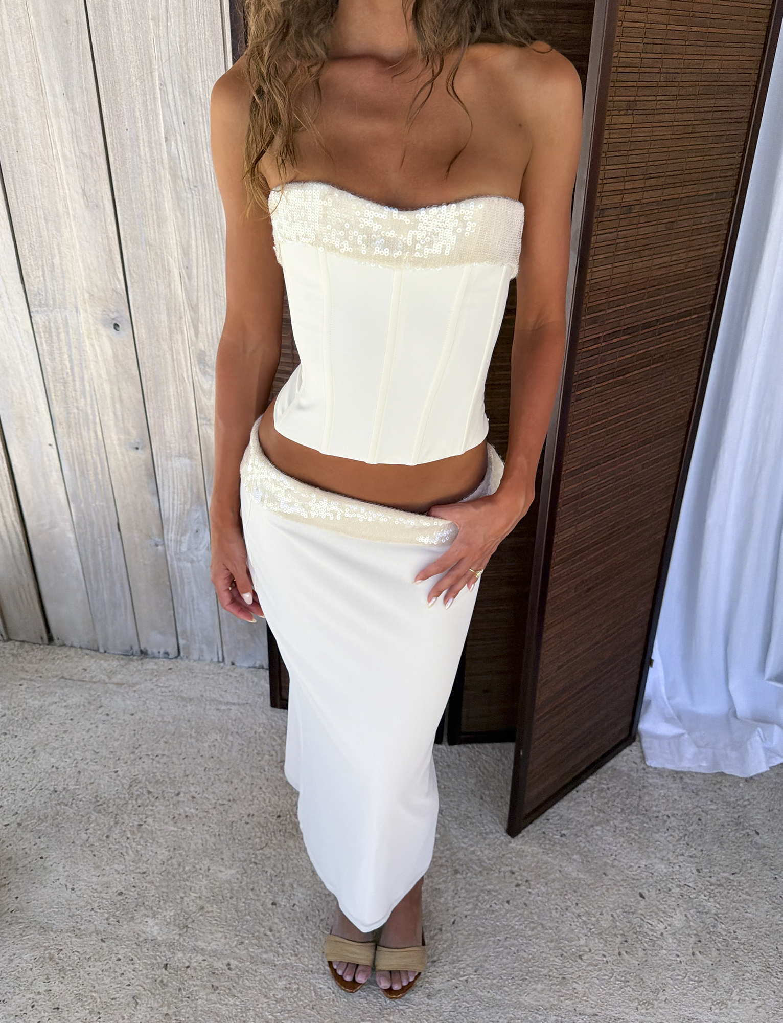 CHARLYZE BUSTIER - CREAM