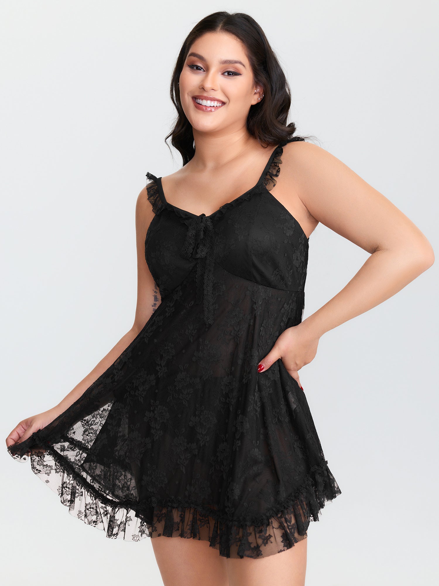Floral Lace Ruffled Straps Lined Nightgown