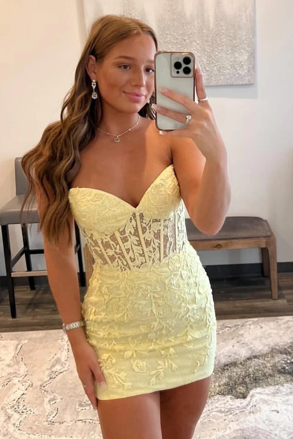 Yellow Tight Short Homecoming Dress/Mini Dress with Appliques