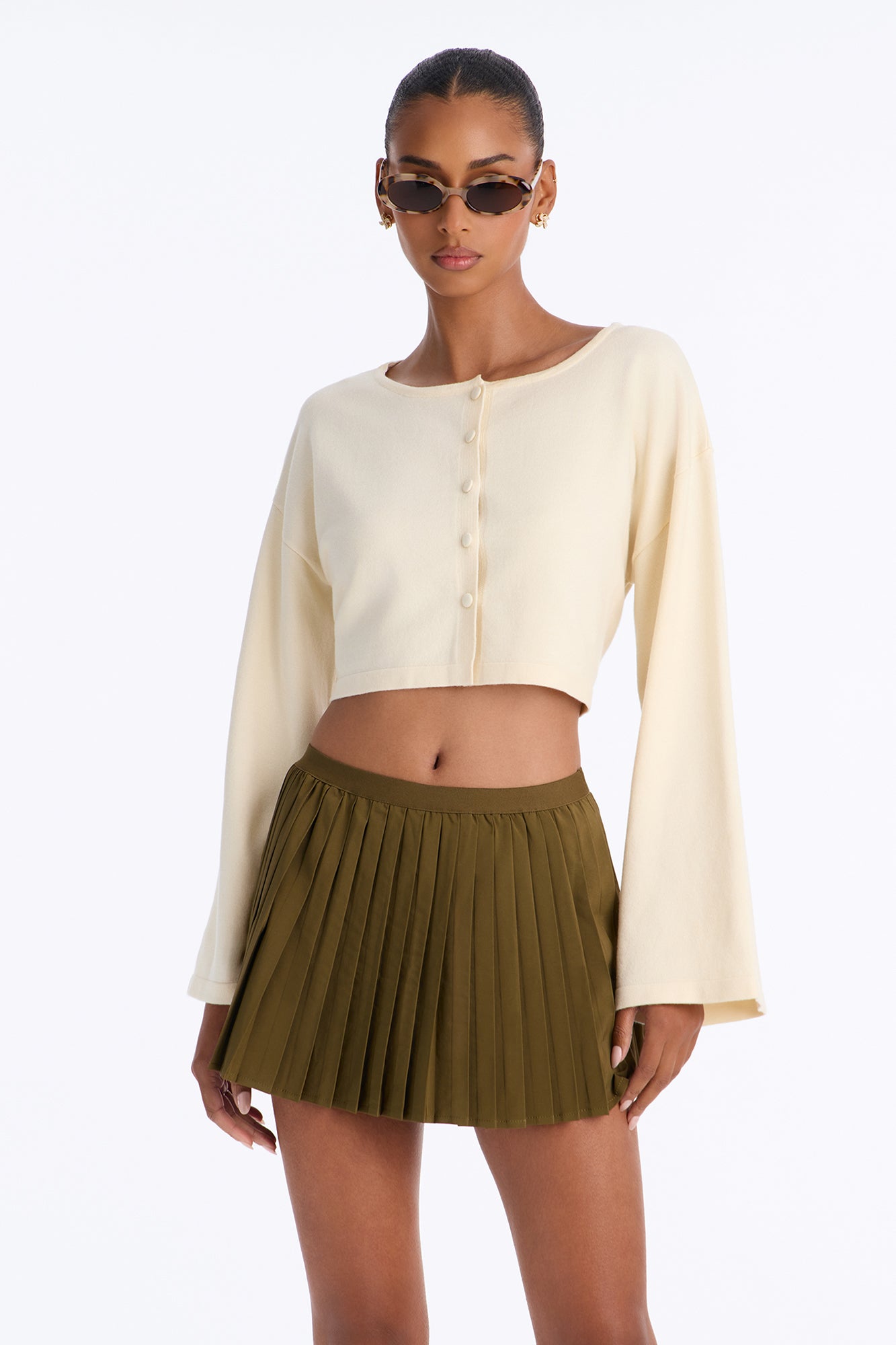 Autumn Dreams Cropped Button Up Cardigan - Ivory