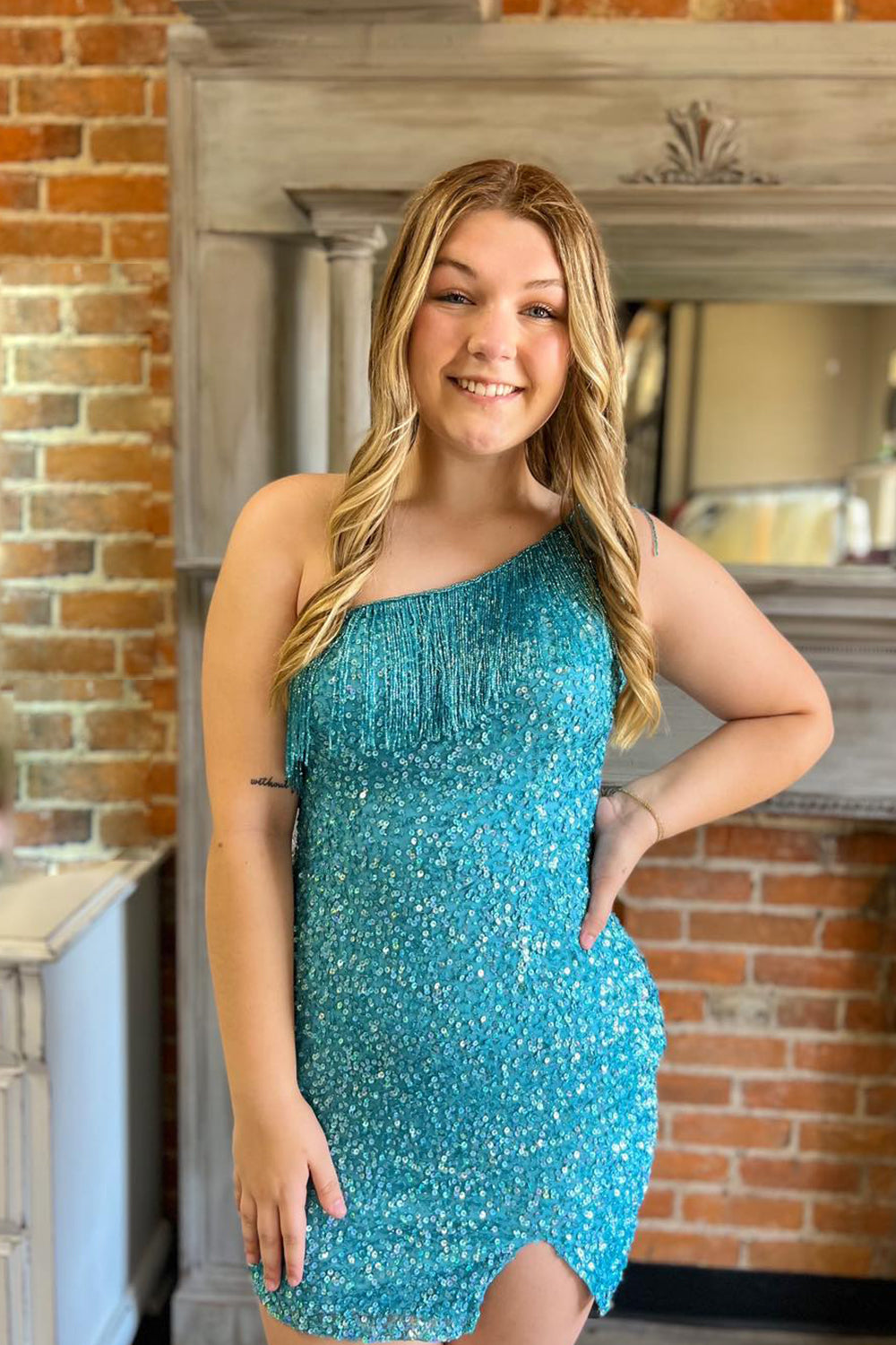 Sparkly Blue Fringed One Shoulder Tight Sequins Short Homecoming Dress/Mini Dress