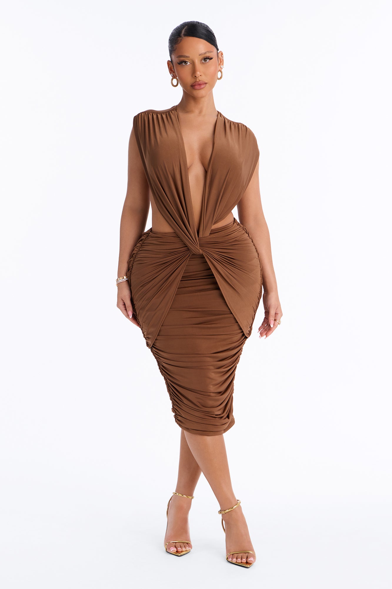 Zoe Ruched Deep V Midi Dress - Chocolate