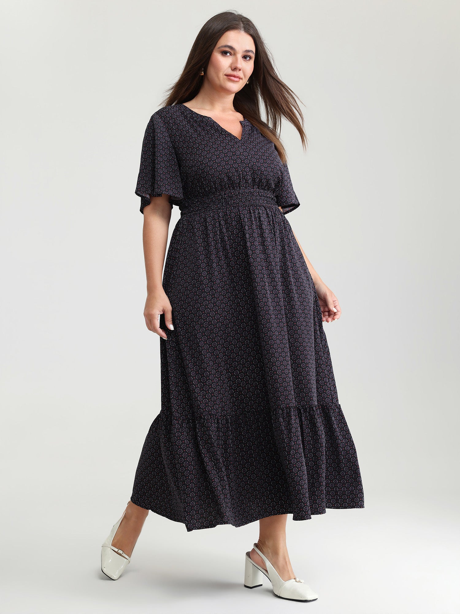 Geometric Print Cinched-Waist Maxi Dress