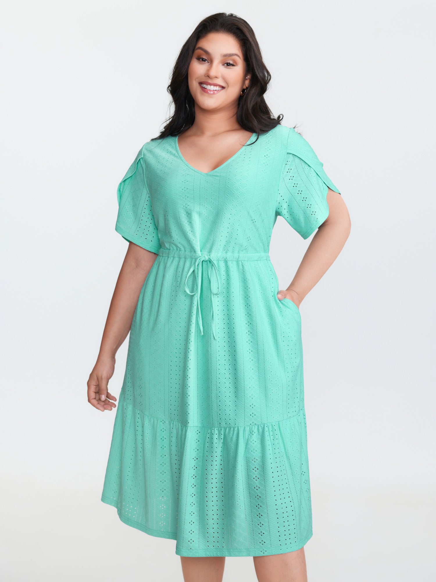 Stretchy Eyelet Textured Petal Sleeve Midi Dress