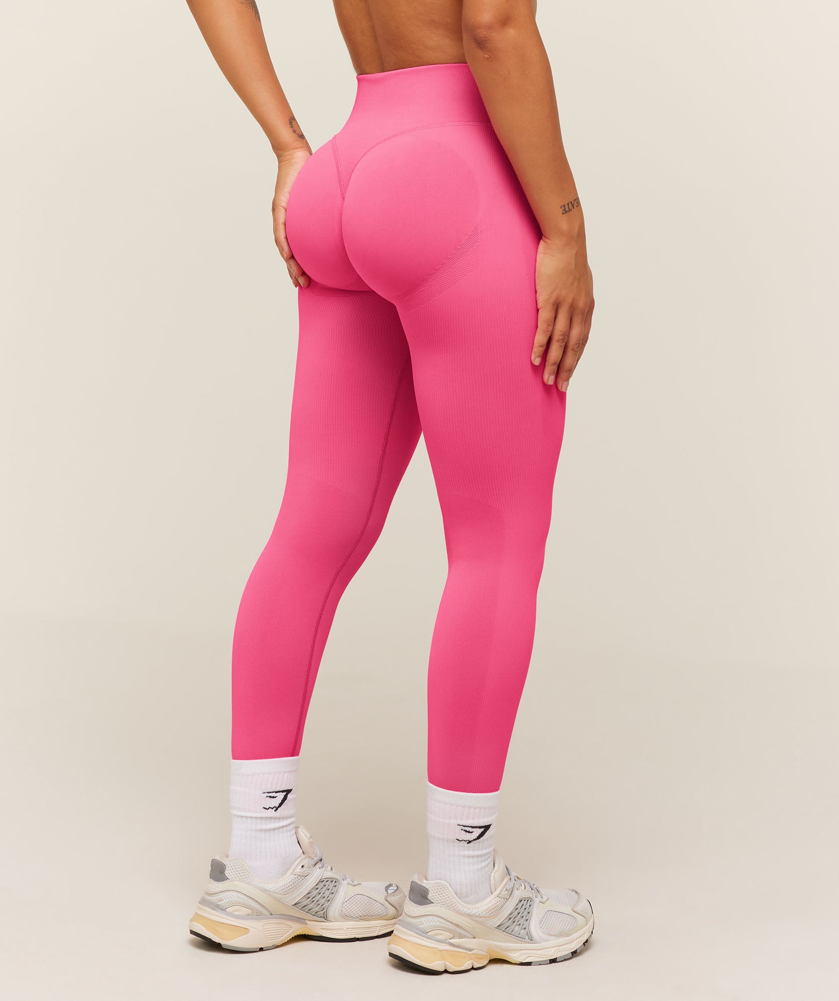 Gymshark Lift Seamless 2.0 Mid-Rise Leggings - Physical Pink