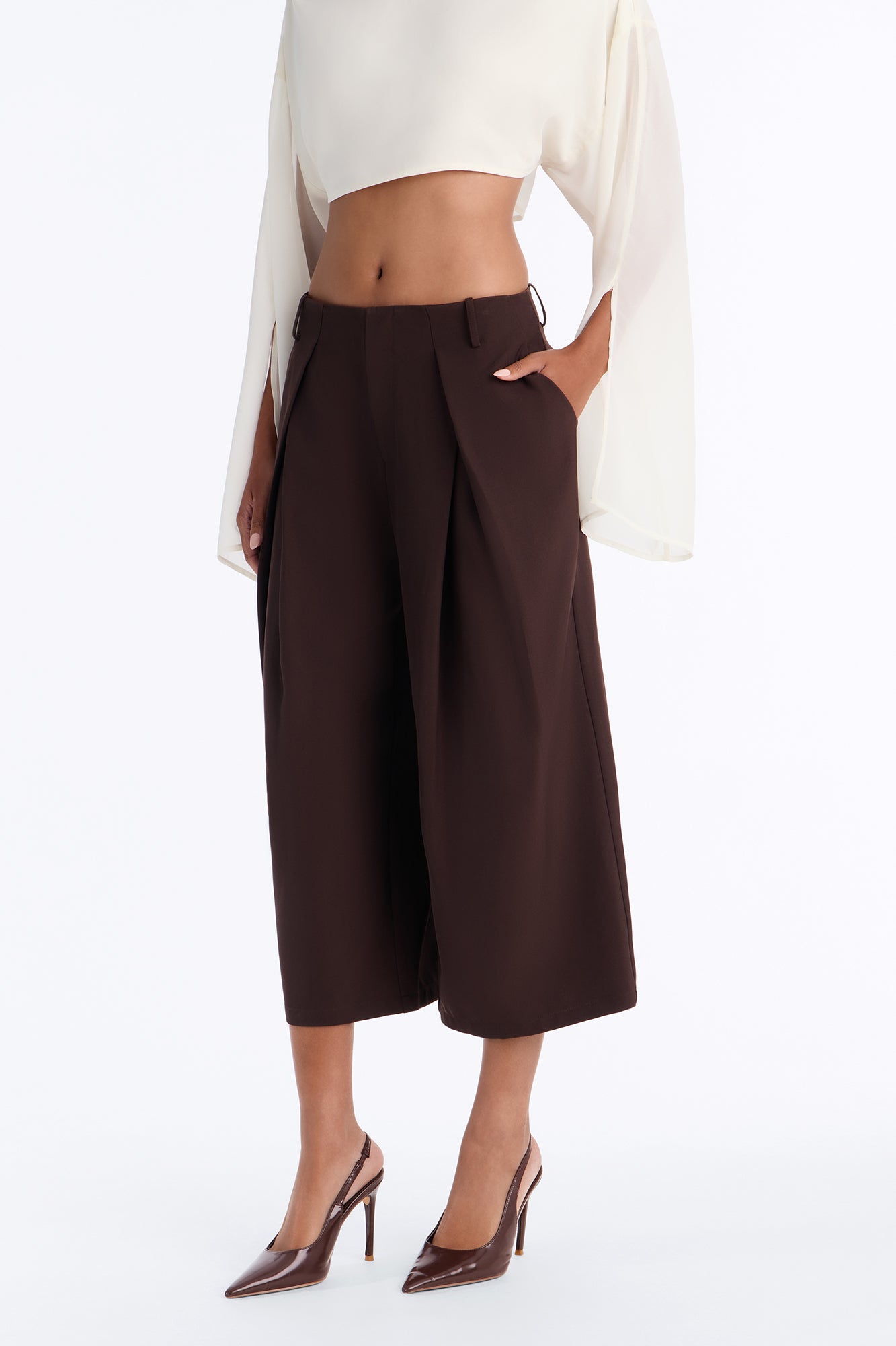 Think Twice Low Rise Pleated Wide Leg Culotte - Chocolate