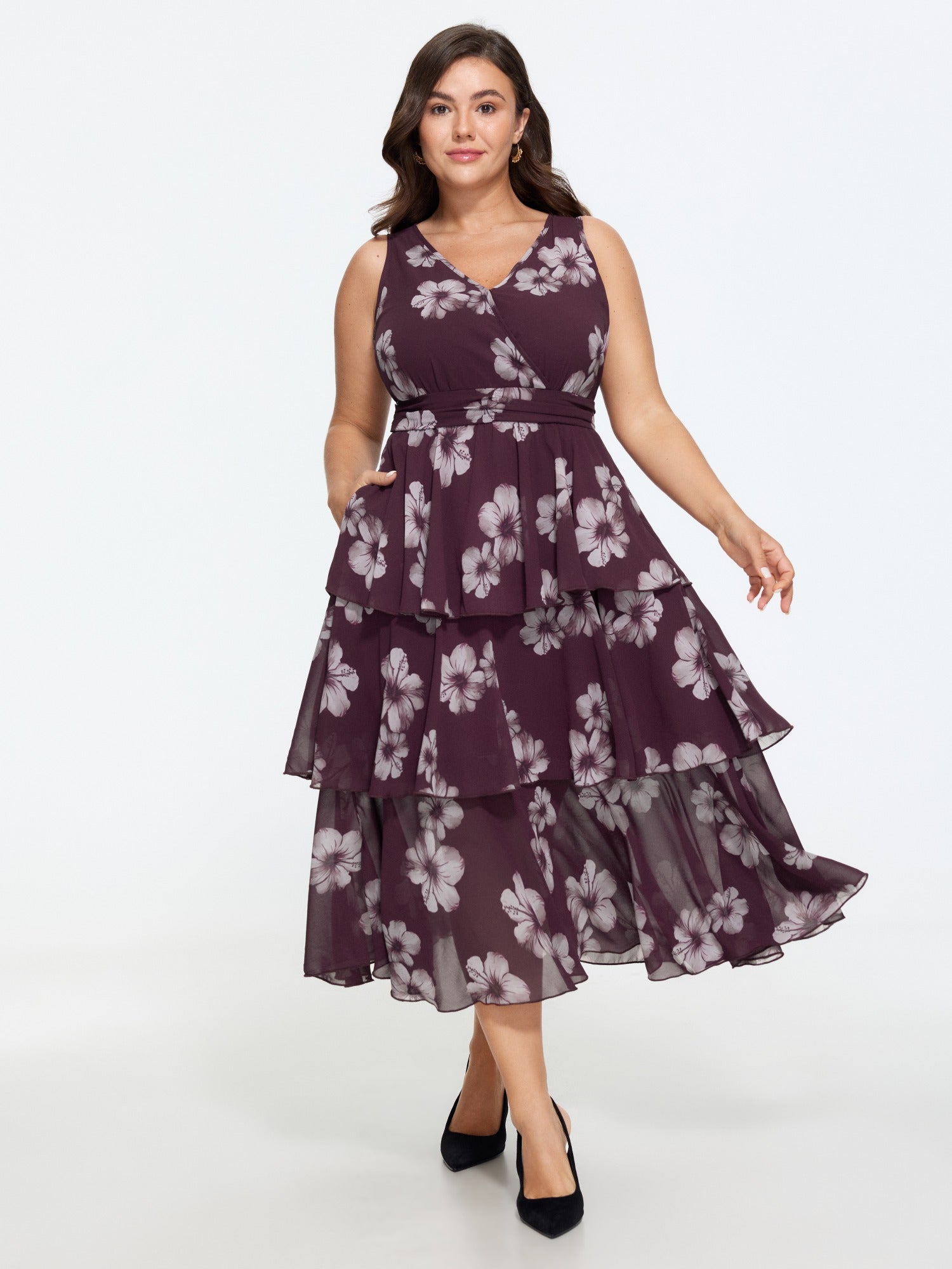 Floral Print Tiered Chiffon Sleeveless Midi Dress