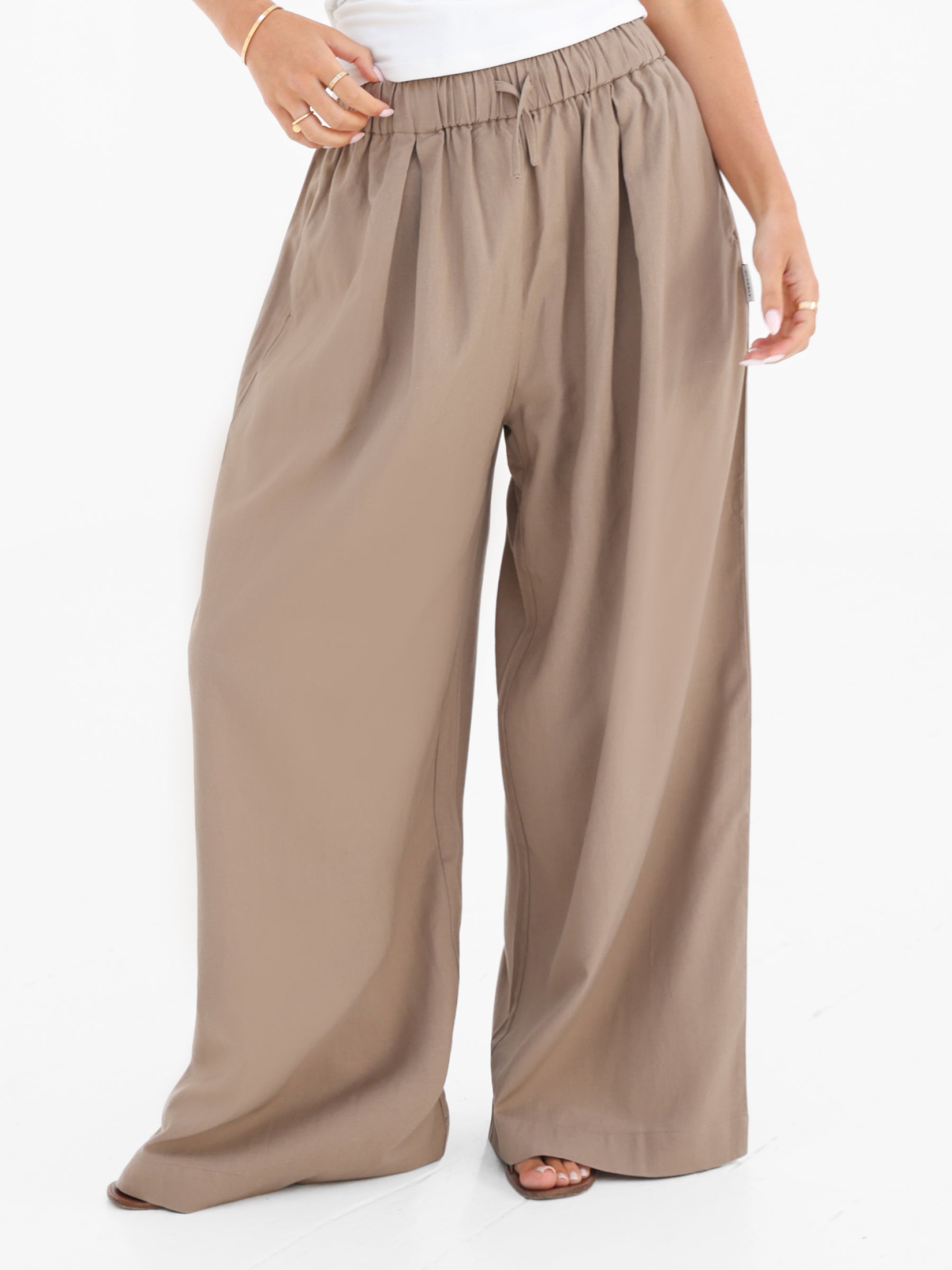 Alessia Linen Trousers - Tan