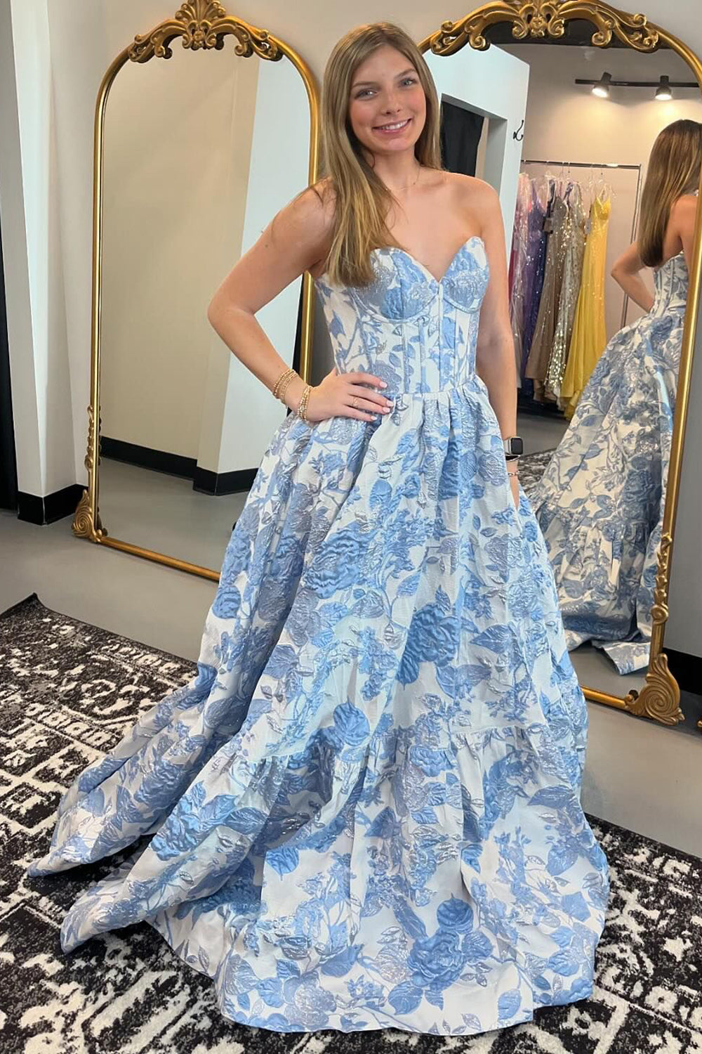 Elegant Sweetheart A-Line Corset Prom Dress in Blue Floral
