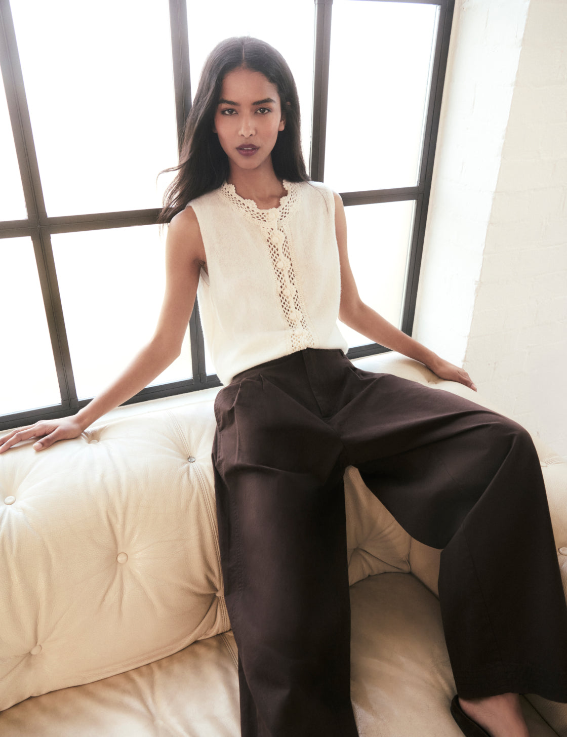 Brown Pleated Subtle Barrel Trousers