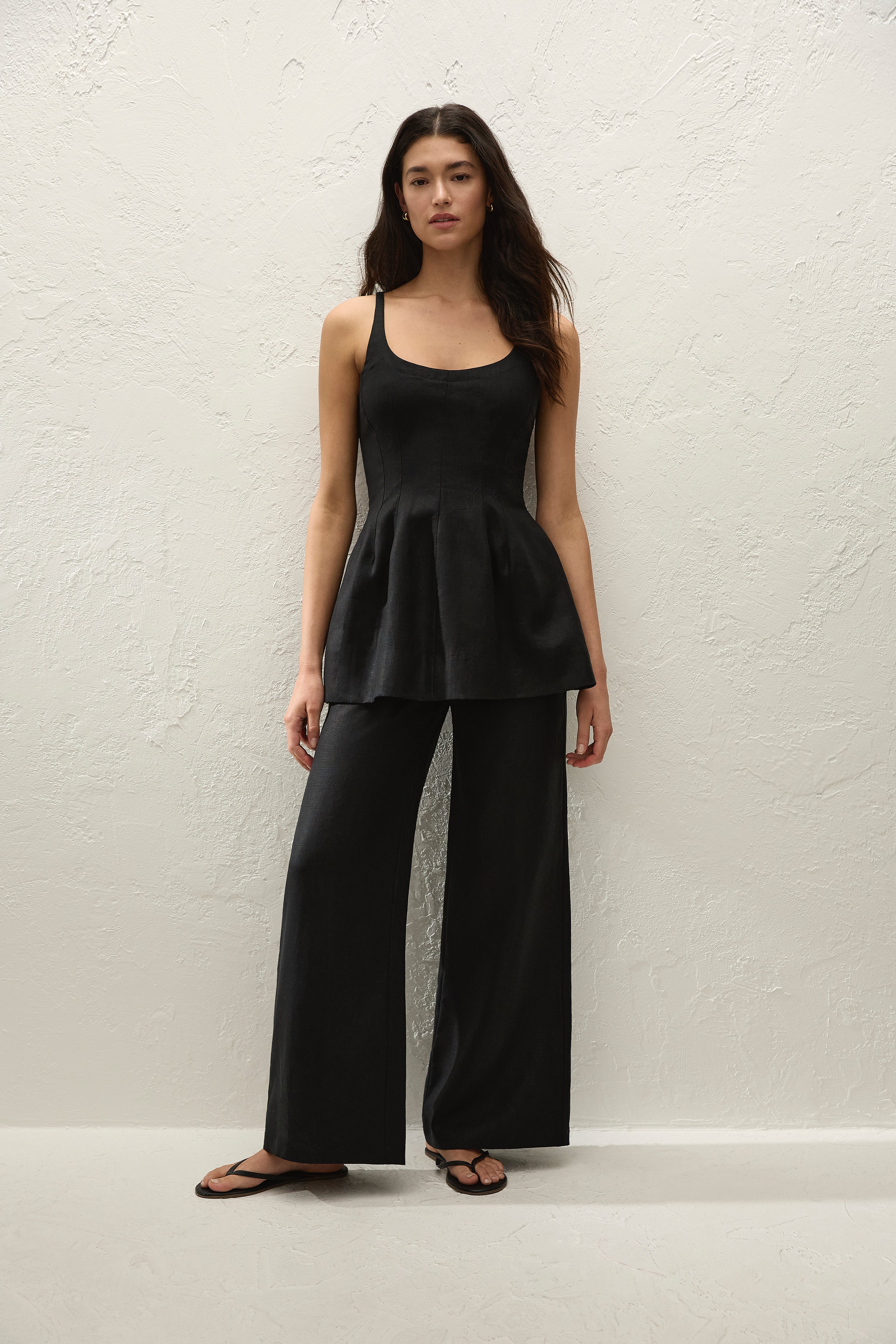 Syna Top Black - Final Sale
