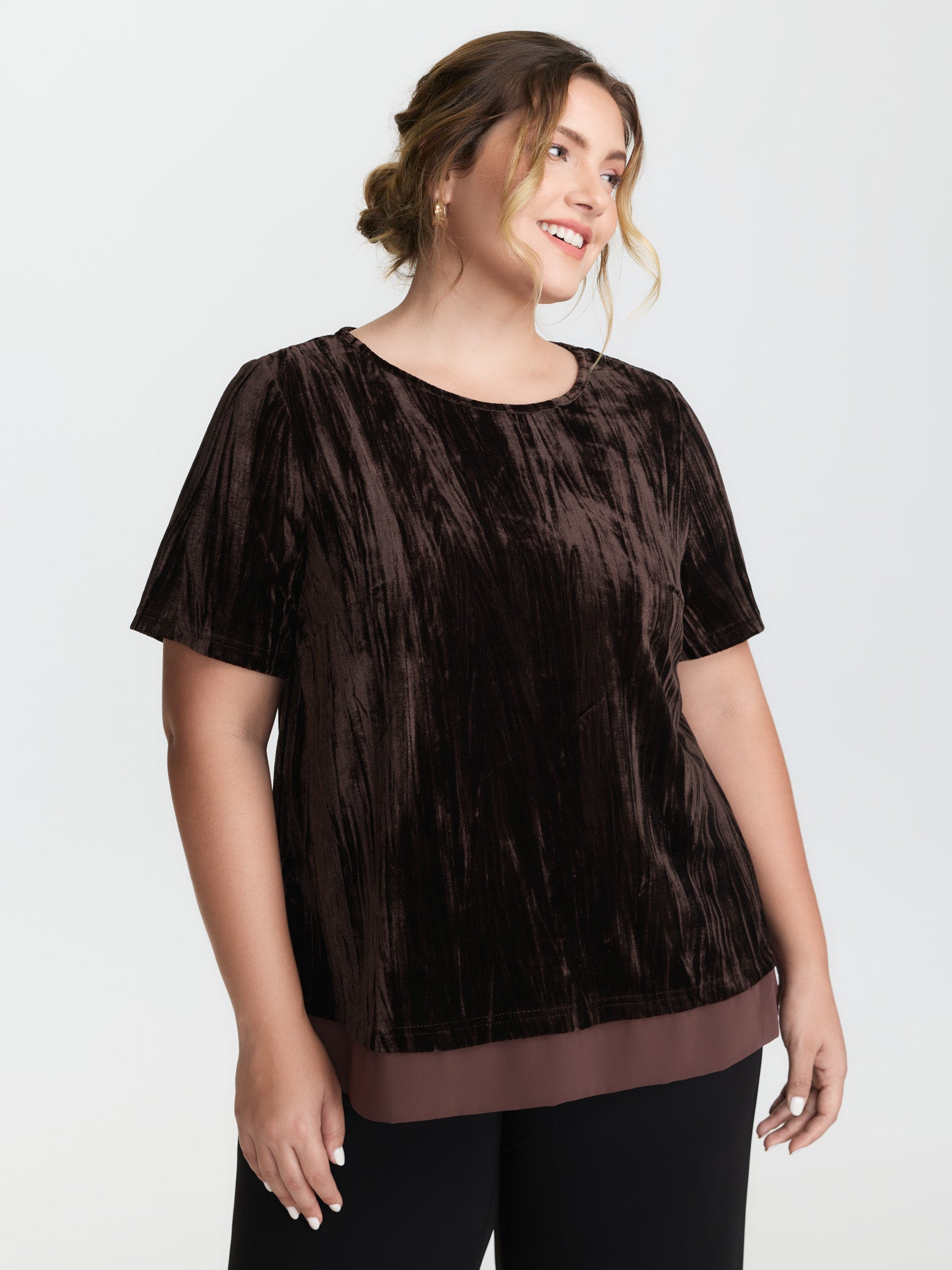 Velvet Contrast Round Neck T-Shirt