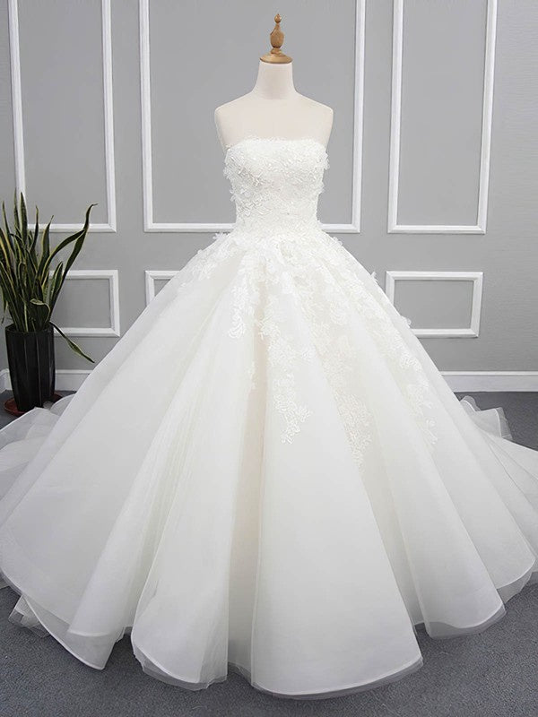 Luxurious Organza Chapel Train Ball Gown Lace Wedding Dresses with Appliques