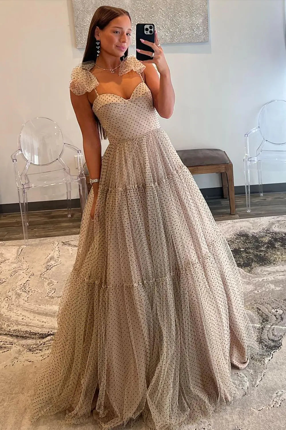 Long Khaki Prom Dress with Bows in A-Line Tulle and Spaghetti Straps