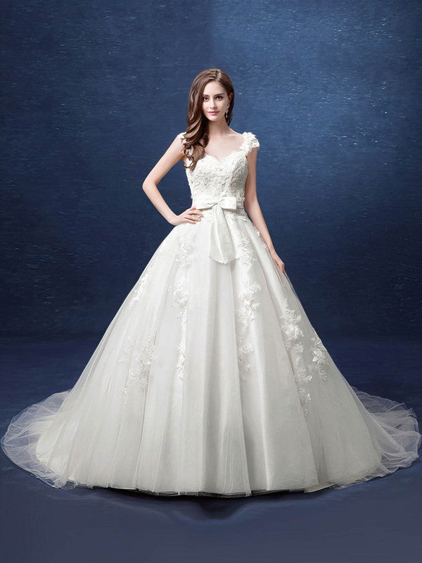 Fabulous V-Neck Capped Lace Tulle Court Train Wedding Dresses with Bow