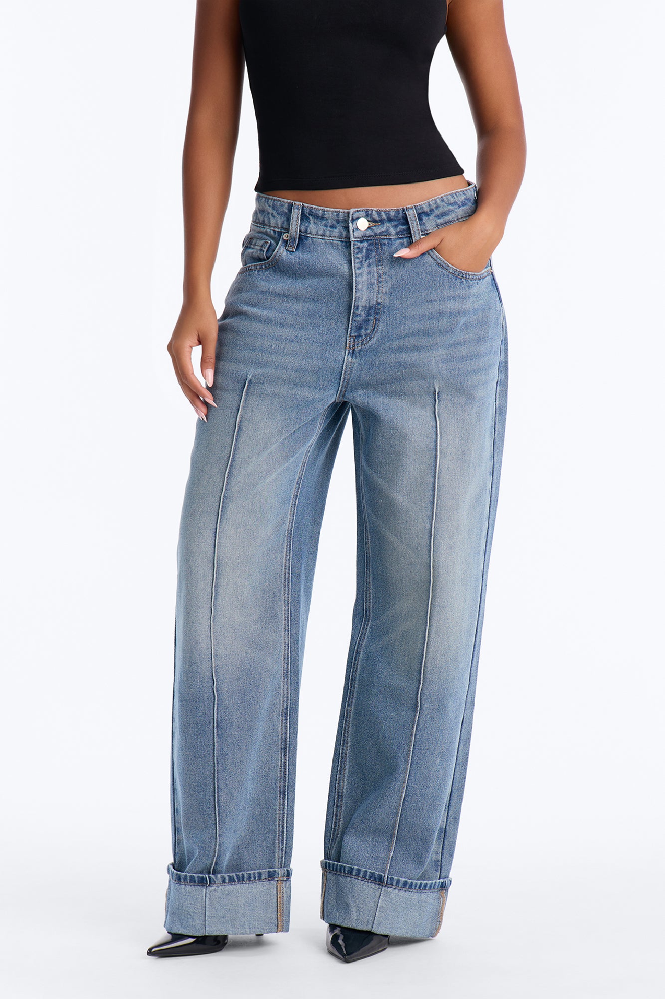 Petite En Route Cuffed Wide Leg Jeans - Medium Wash