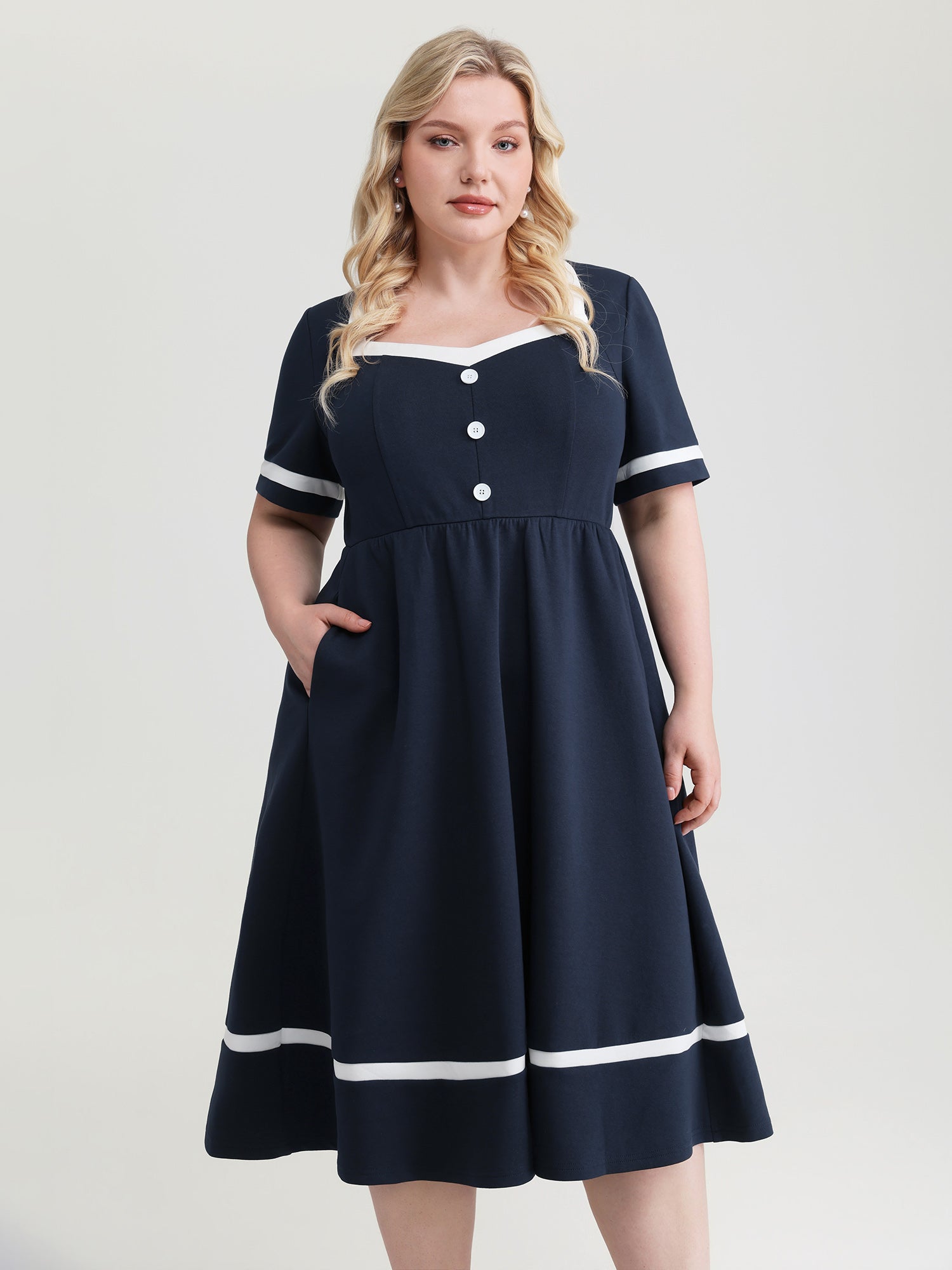 Color Contrast Waist-Tie Bow Midi Dress