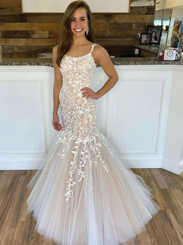Beautiful Trumpet Square Neck Tulle Lace Sweep Train Wedding Dresses with Appliques