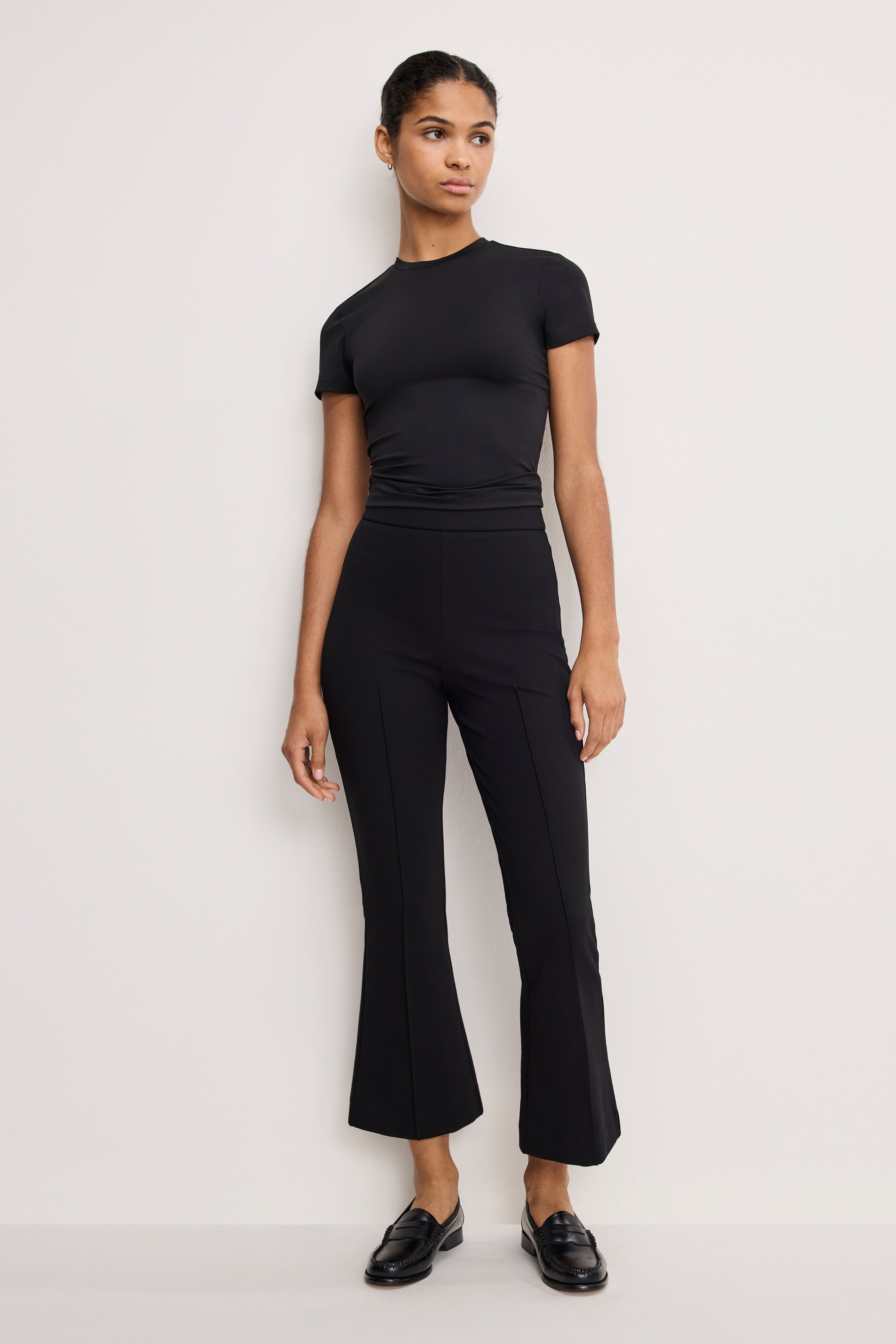 SOFT STRETCH PONTE KICK FLARE PANTS | BLACK001