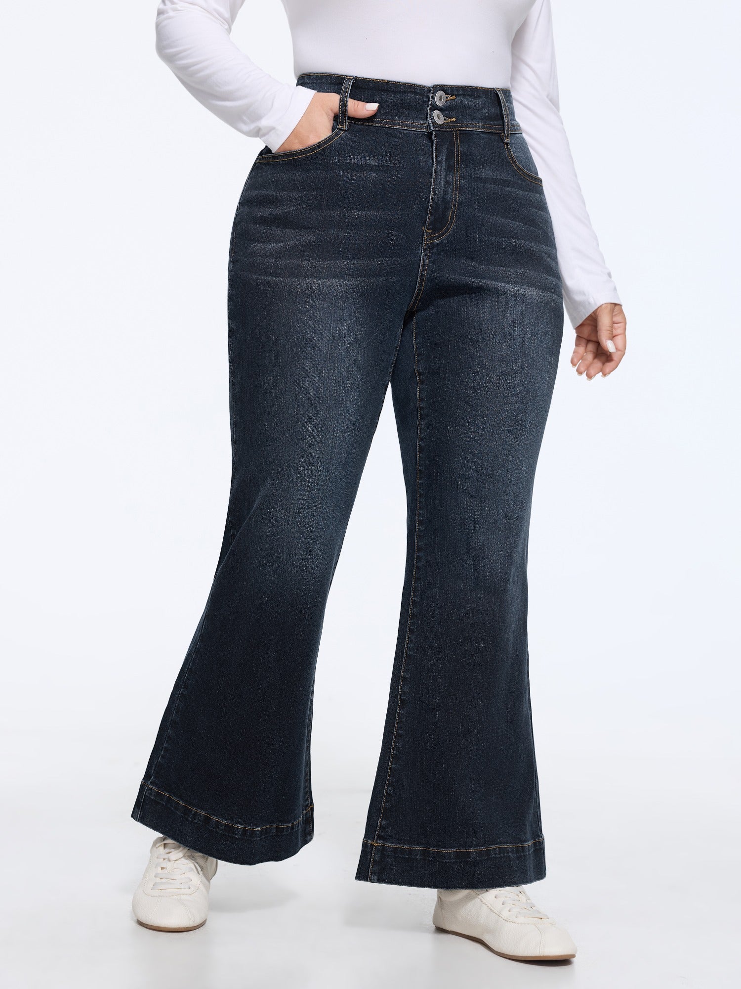 Stretch Wash Double Button Flare Jeans