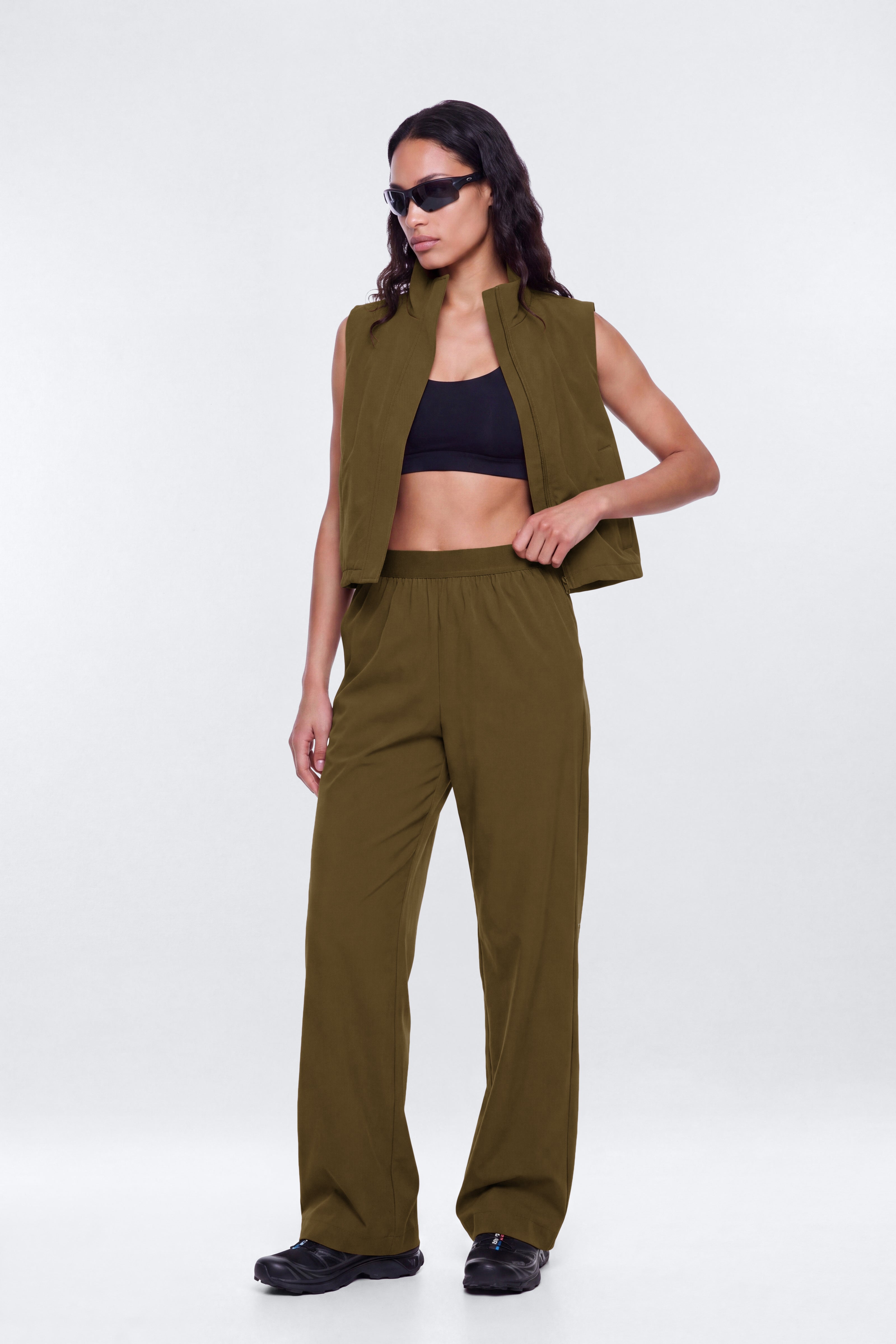 ActiveNylon™ 32″ Lightweight Pants - Military Green