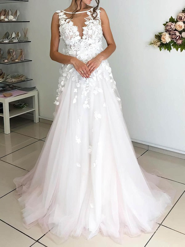 Exquisite Sleeveless A-Line Tulle Sweep Train Wedding Dresses with Appliques