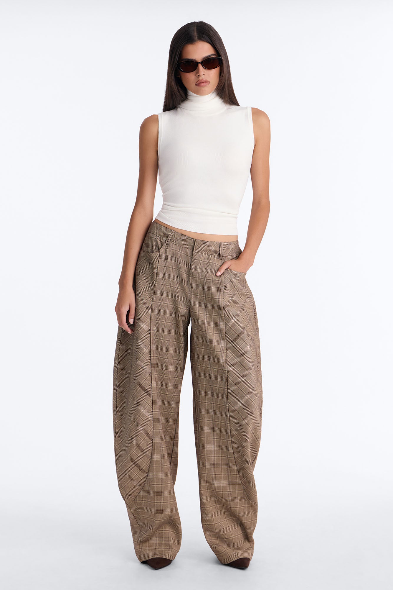 Oxford Panel Barrel Leg Plaid Trouser - Brown/combo