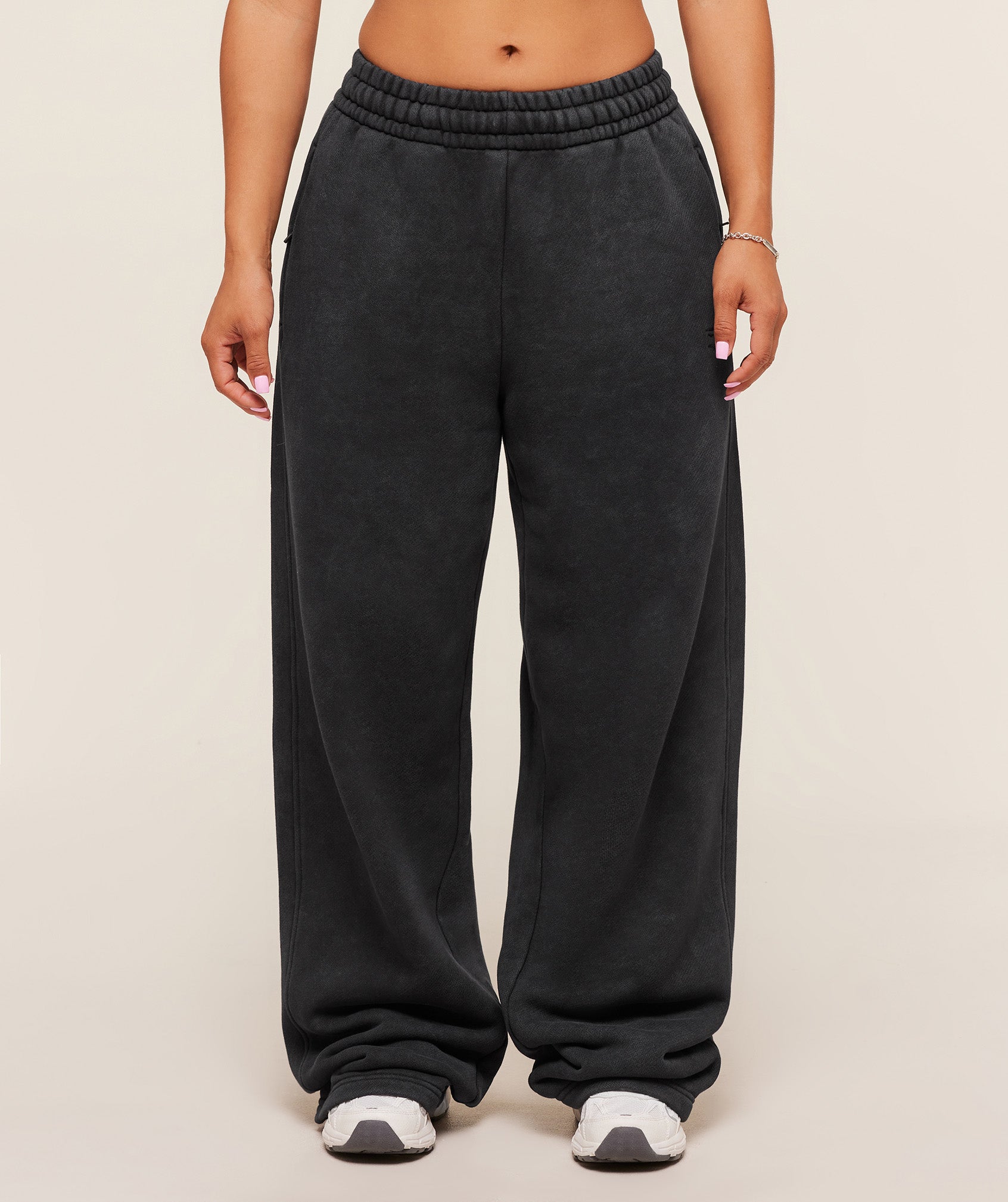 Gymshark x Analis Tracksuit Pants - Black/Wash