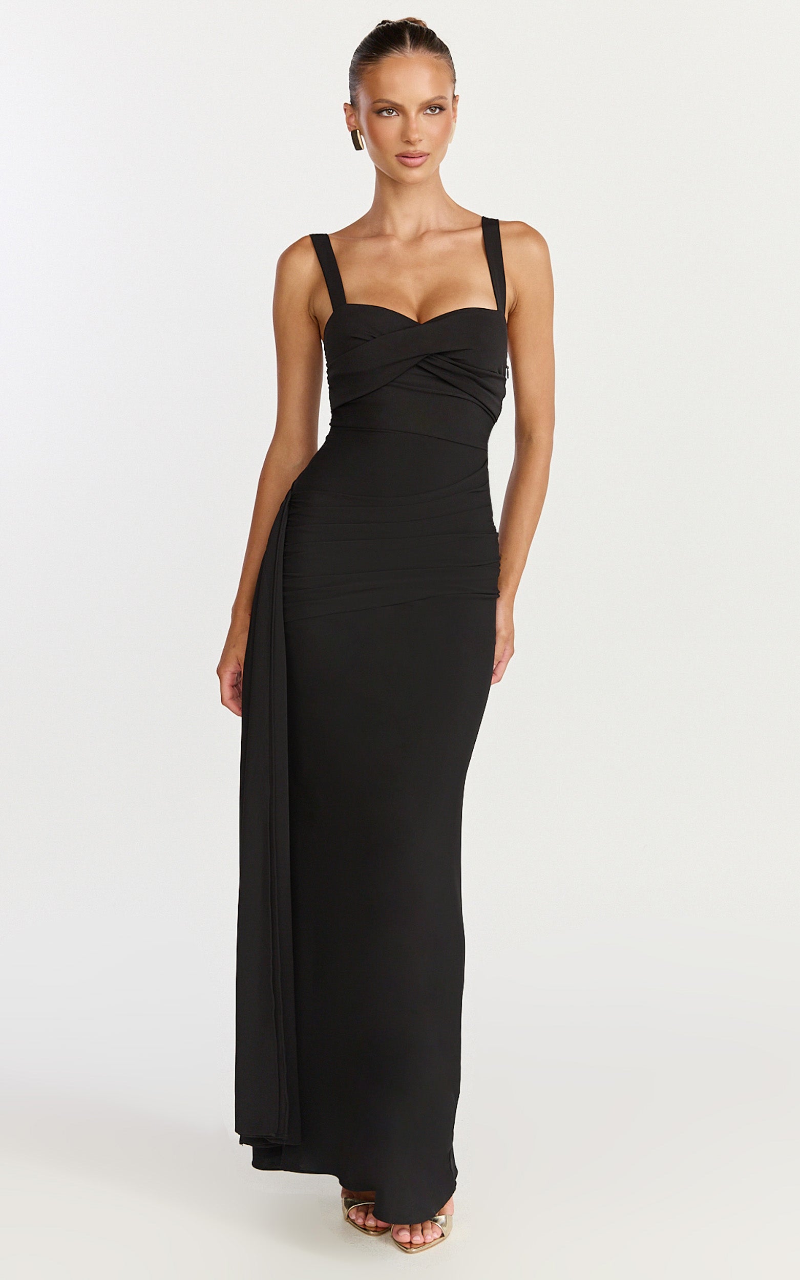 Roxanne Maxi Dress - Sweetheart Neck Gathered Bodycon Dress in Black