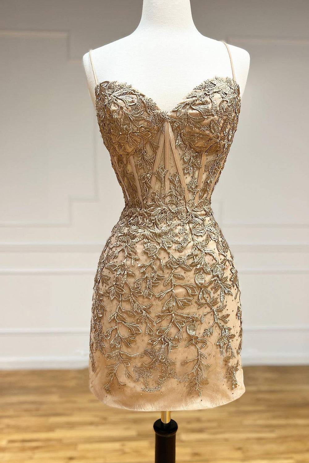 Champagne Spaghetti Straps Tight Short Homecoming Dress/Mini Dress with Appliques