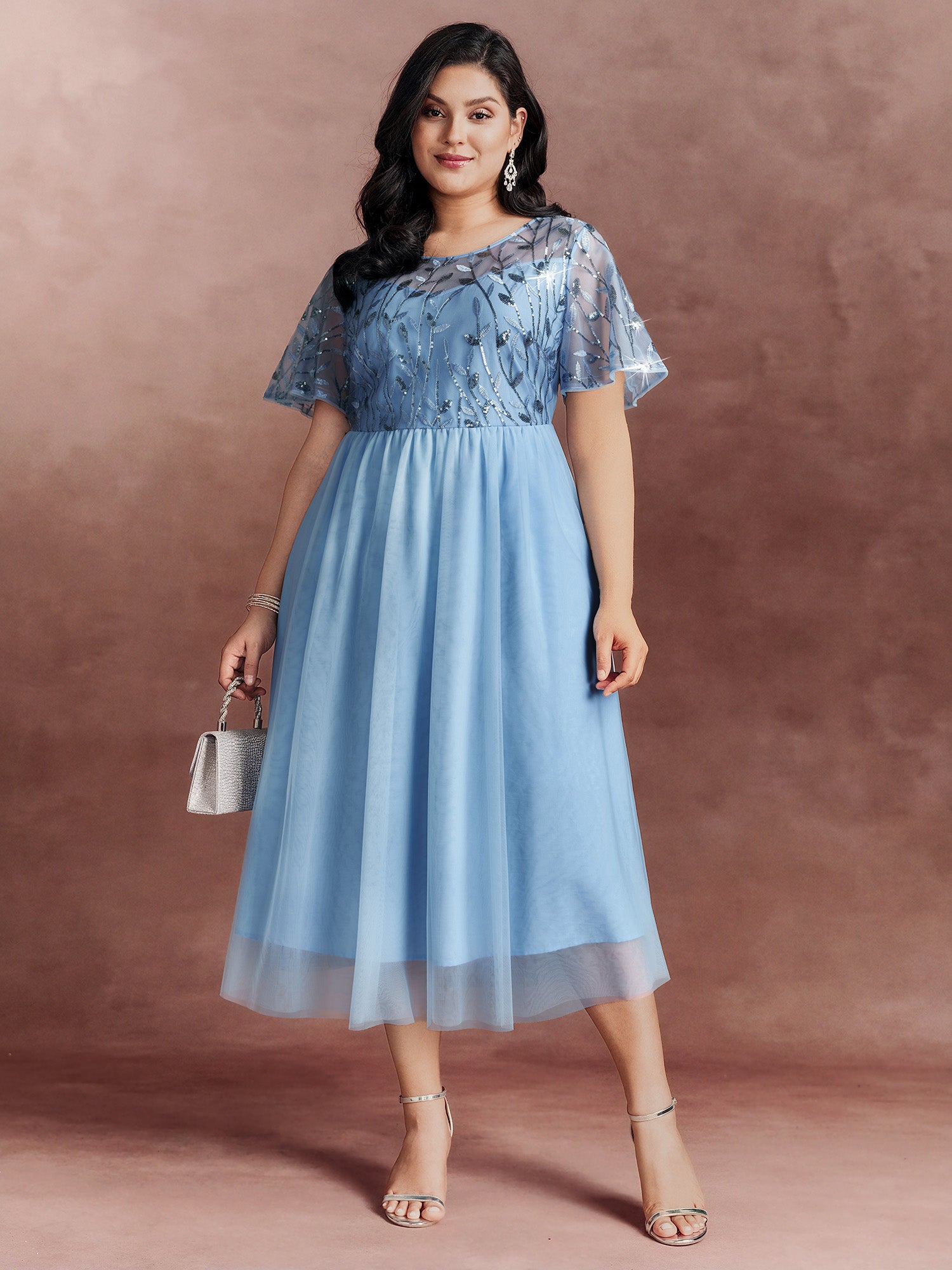 Chiffon Sequin Mesh Embroidered Round Neck Midi Dress