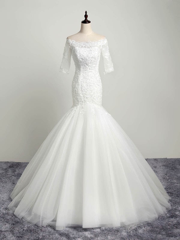 Luxurious Trumpet Off-The-Shoulder Tulle Half Sleeves Lace Wedding Dresses