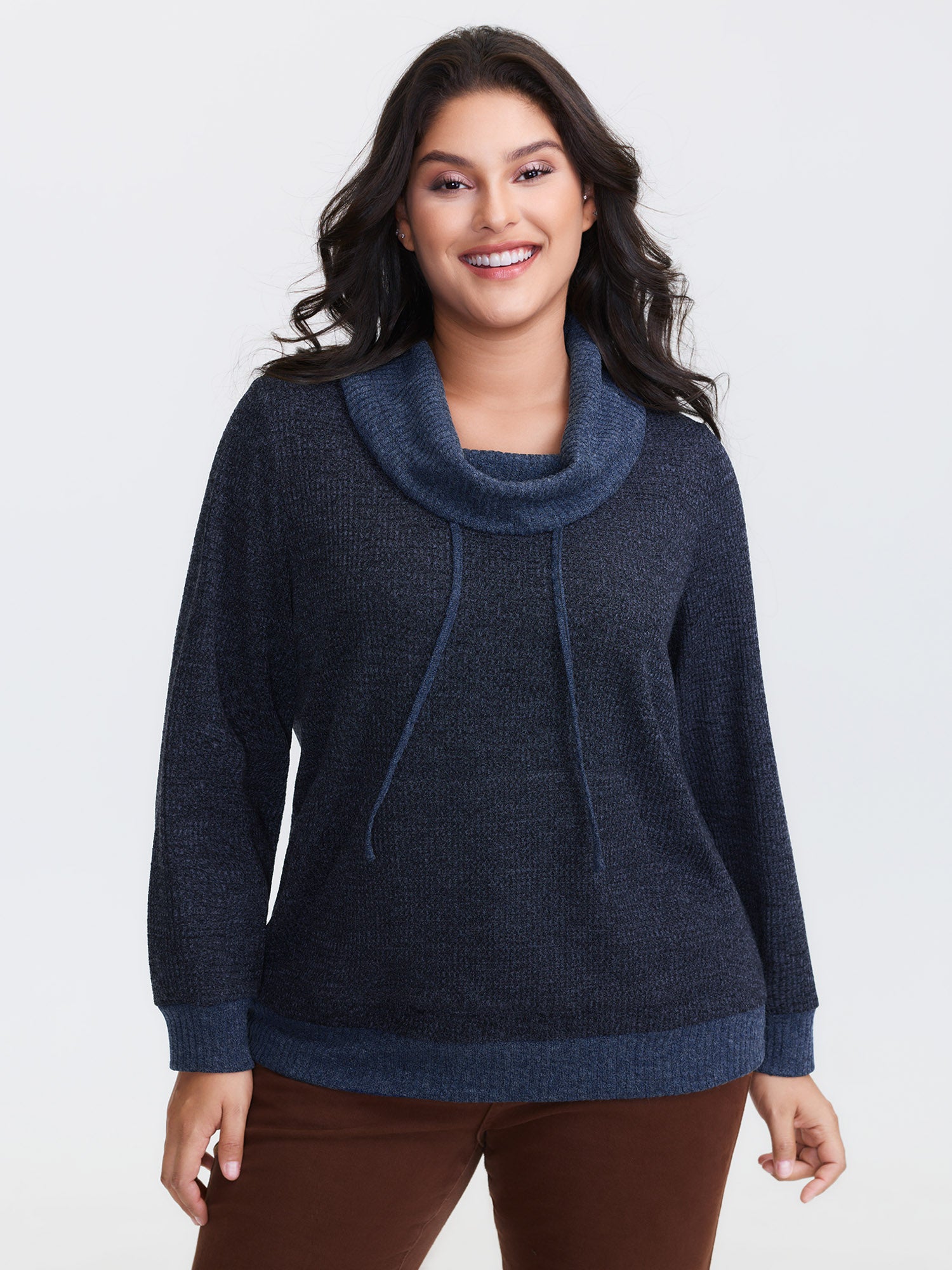 Waffle Textured Drape Turtleneck Sweatshirt