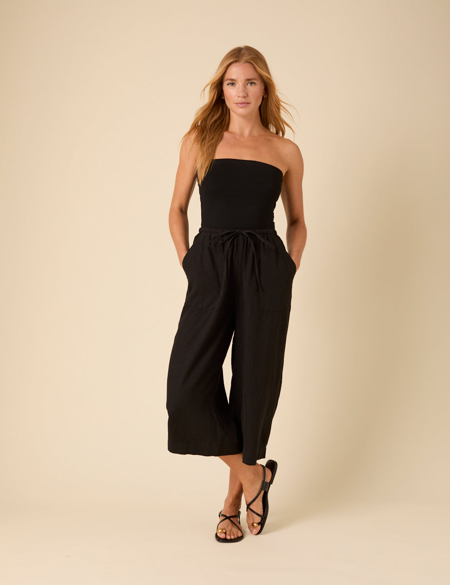 Black Linen-Rich Cropped Trousers