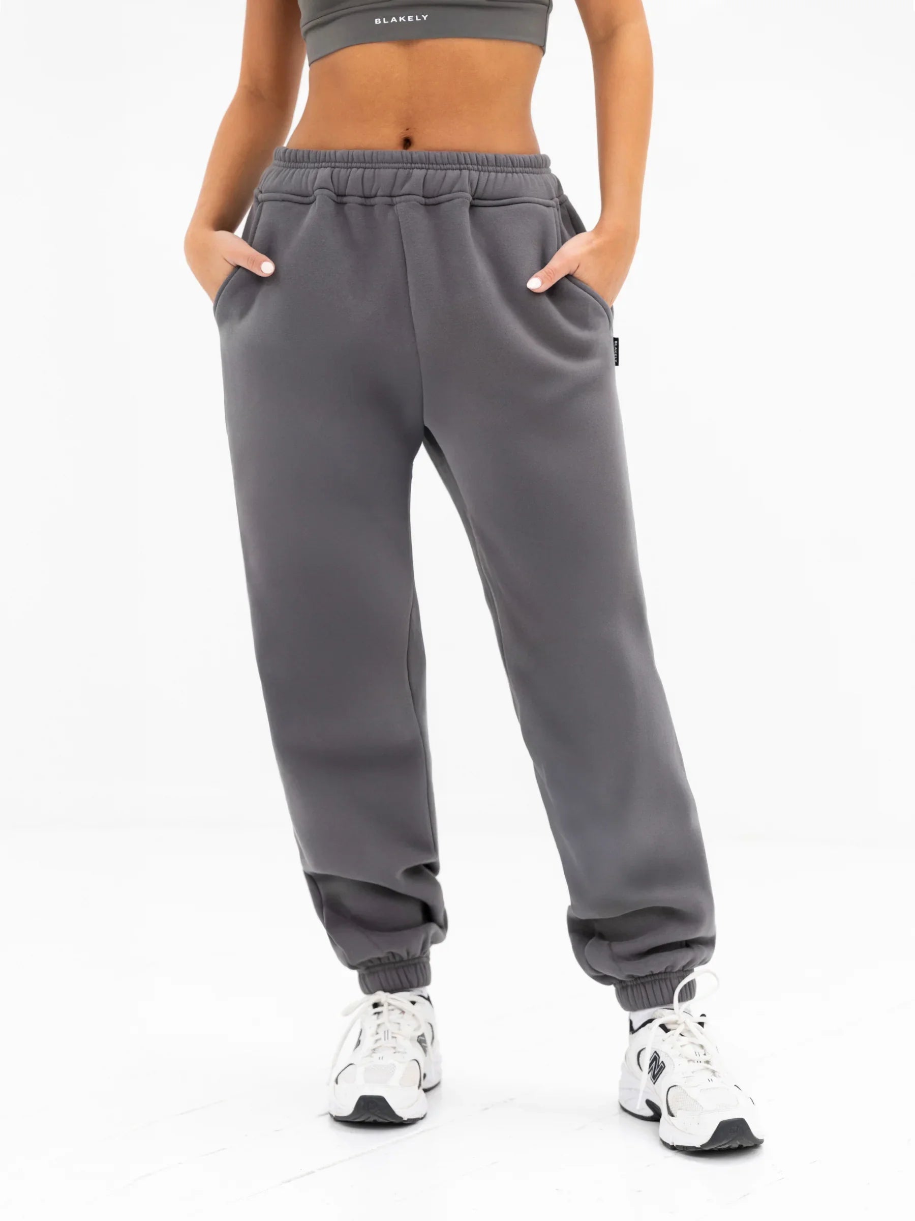 Isabel Cuffed Sweatpants - Charcoal